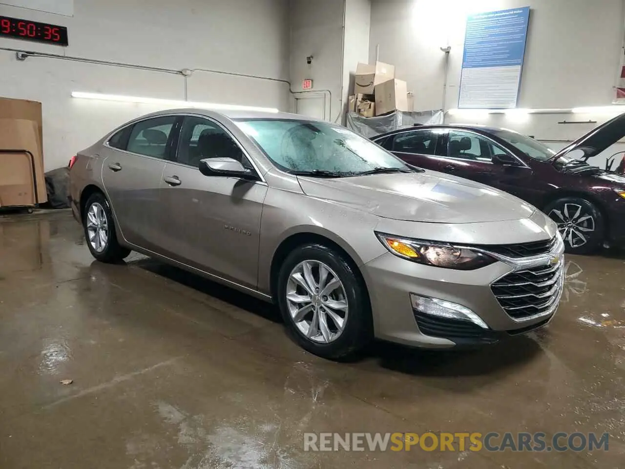4 Photograph of a damaged car 1G1ZD5ST8NF136597 CHEVROLET MALIBU 2022