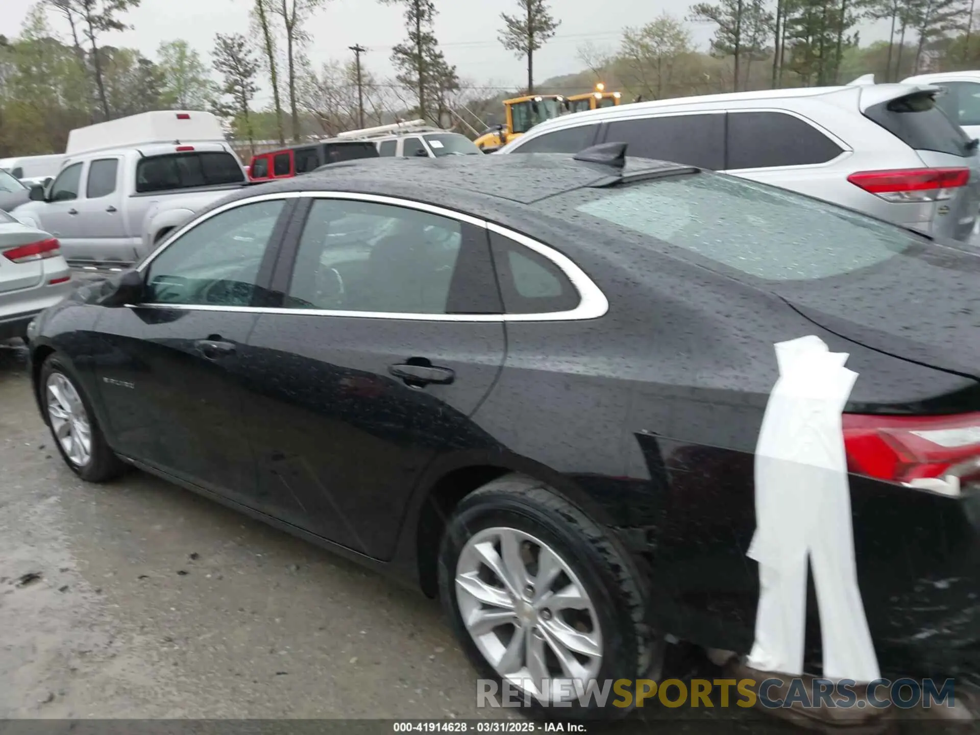 14 Photograph of a damaged car 1G1ZD5ST8NF139385 CHEVROLET MALIBU 2022