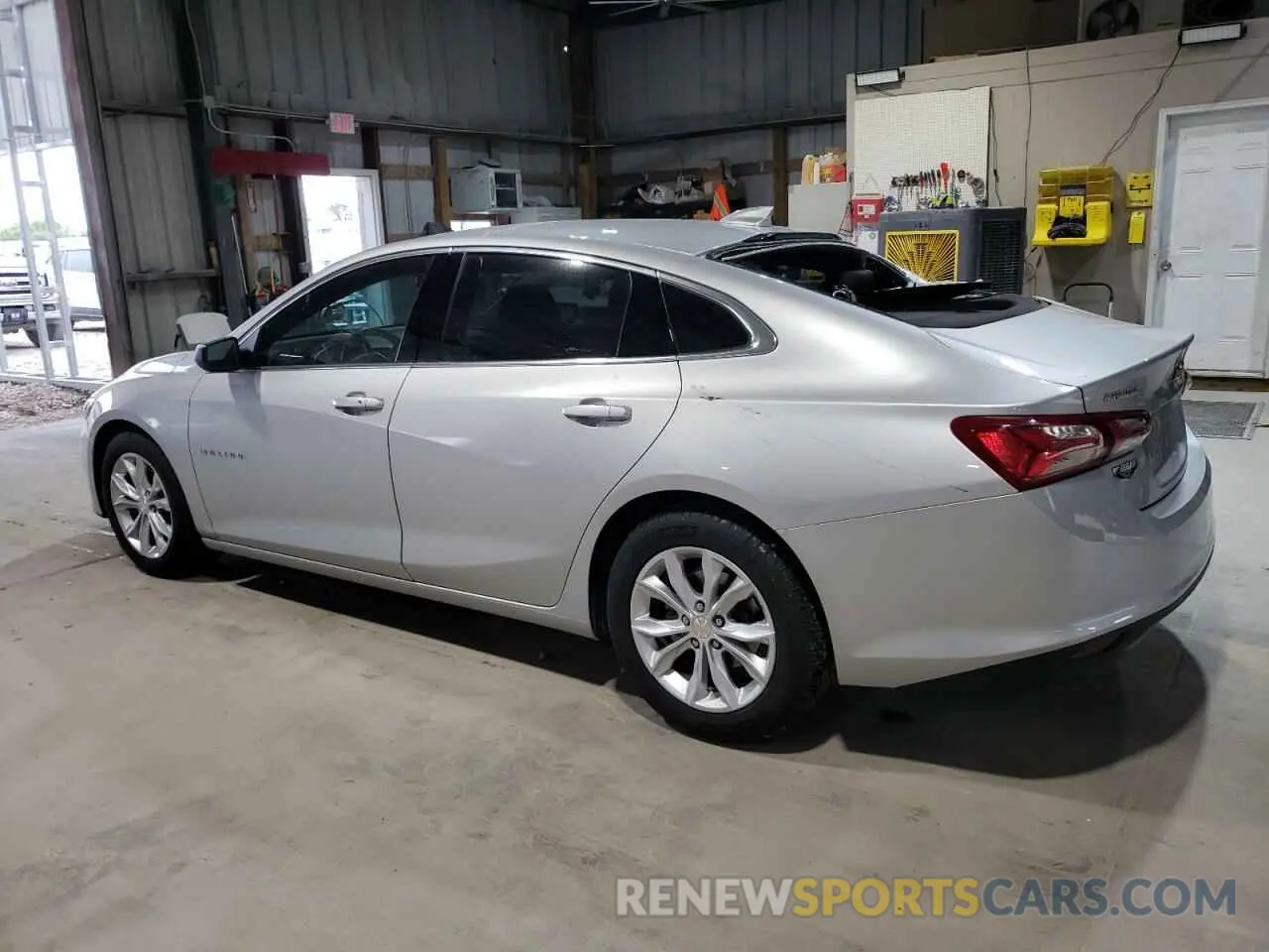 2 Photograph of a damaged car 1G1ZD5ST8NF147695 CHEVROLET MALIBU 2022