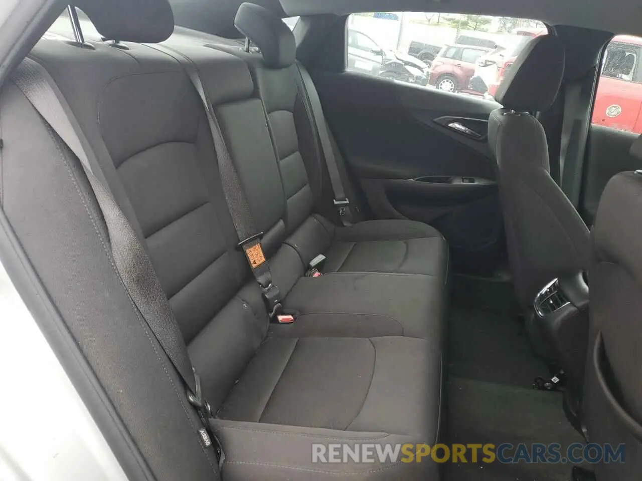10 Photograph of a damaged car 1G1ZD5ST8NF156817 CHEVROLET MALIBU 2022