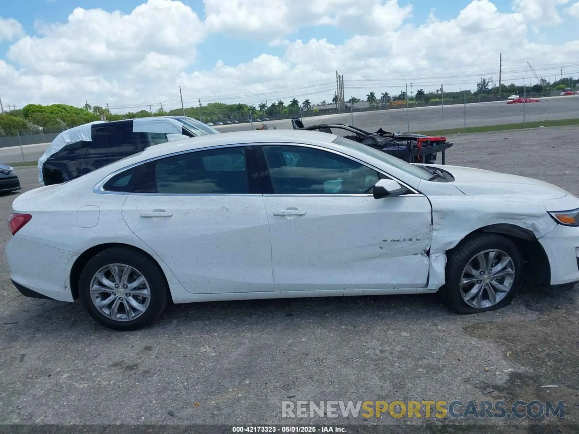 13 Photograph of a damaged car 1G1ZD5ST8NF169812 CHEVROLET MALIBU 2022