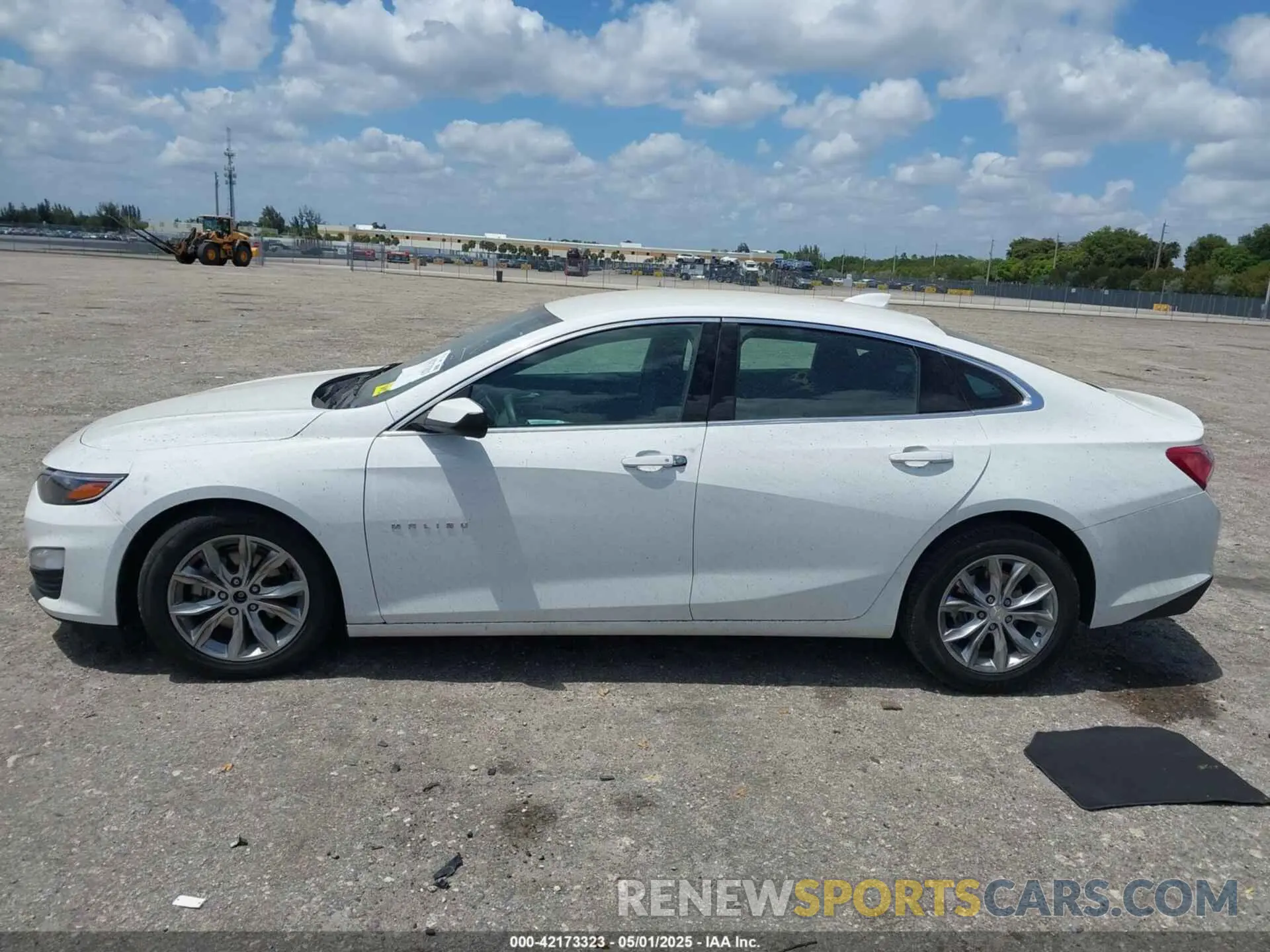 14 Photograph of a damaged car 1G1ZD5ST8NF169812 CHEVROLET MALIBU 2022