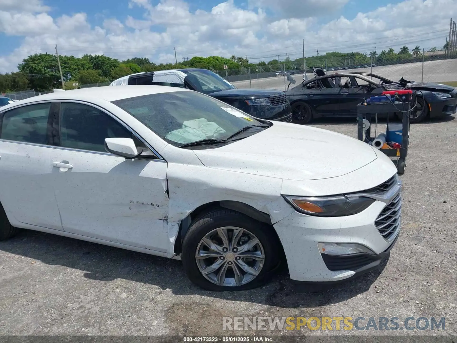 6 Photograph of a damaged car 1G1ZD5ST8NF169812 CHEVROLET MALIBU 2022
