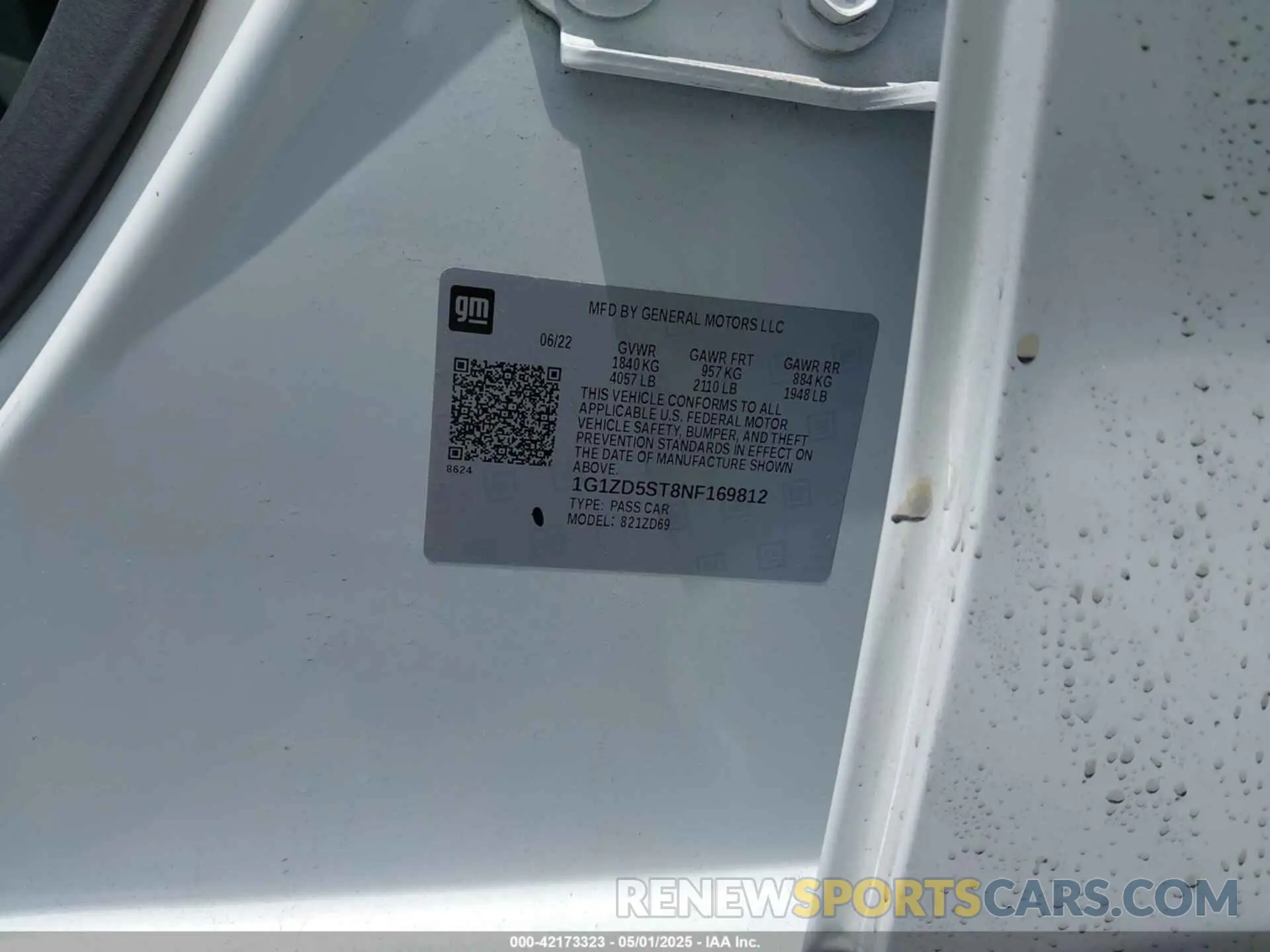 9 Photograph of a damaged car 1G1ZD5ST8NF169812 CHEVROLET MALIBU 2022