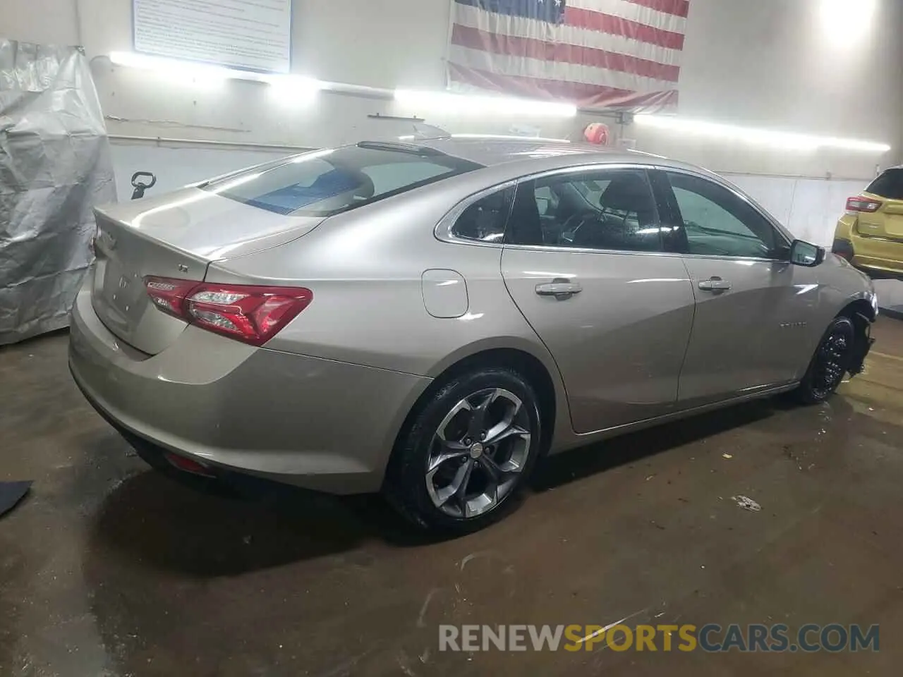 3 Photograph of a damaged car 1G1ZD5ST8NF178090 CHEVROLET MALIBU 2022