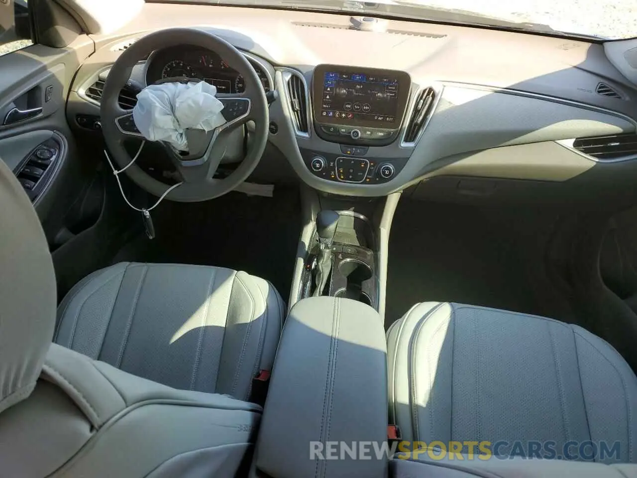 8 Photograph of a damaged car 1G1ZD5ST8NF205482 CHEVROLET MALIBU 2022