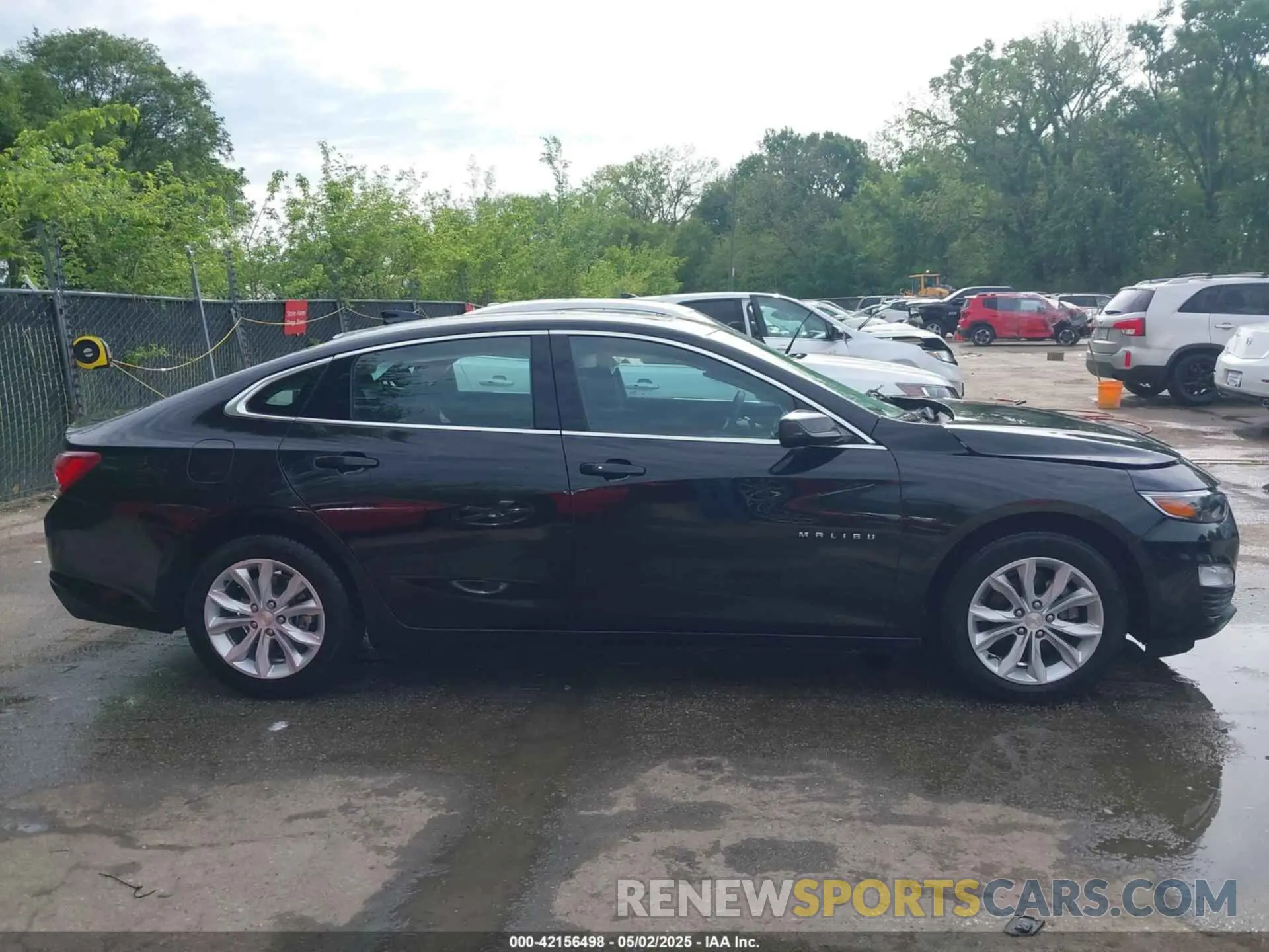13 Photograph of a damaged car 1G1ZD5ST9NF108923 CHEVROLET MALIBU 2022