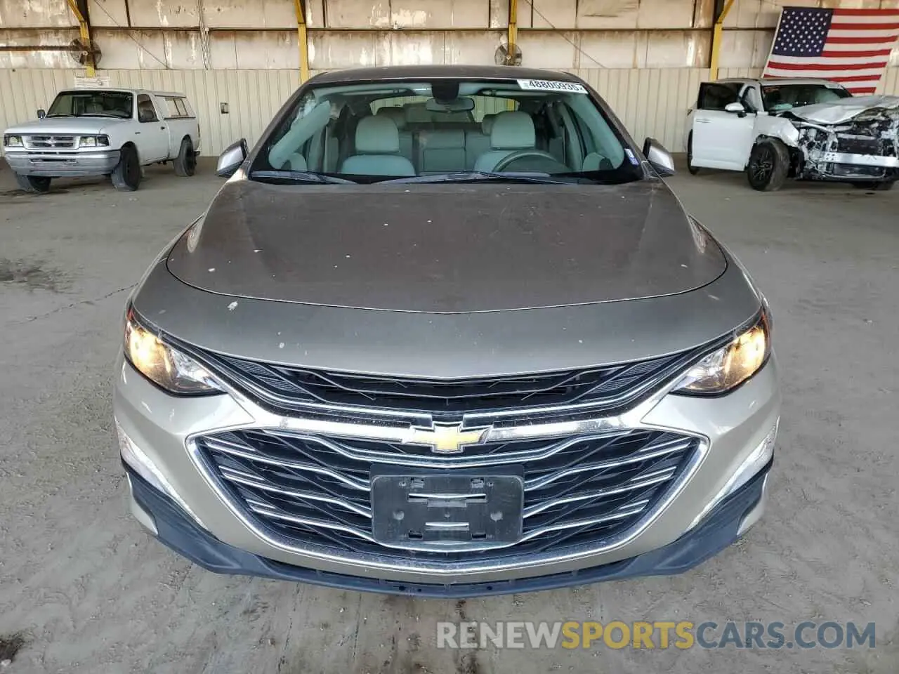 5 Photograph of a damaged car 1G1ZD5ST9NF113992 CHEVROLET MALIBU 2022