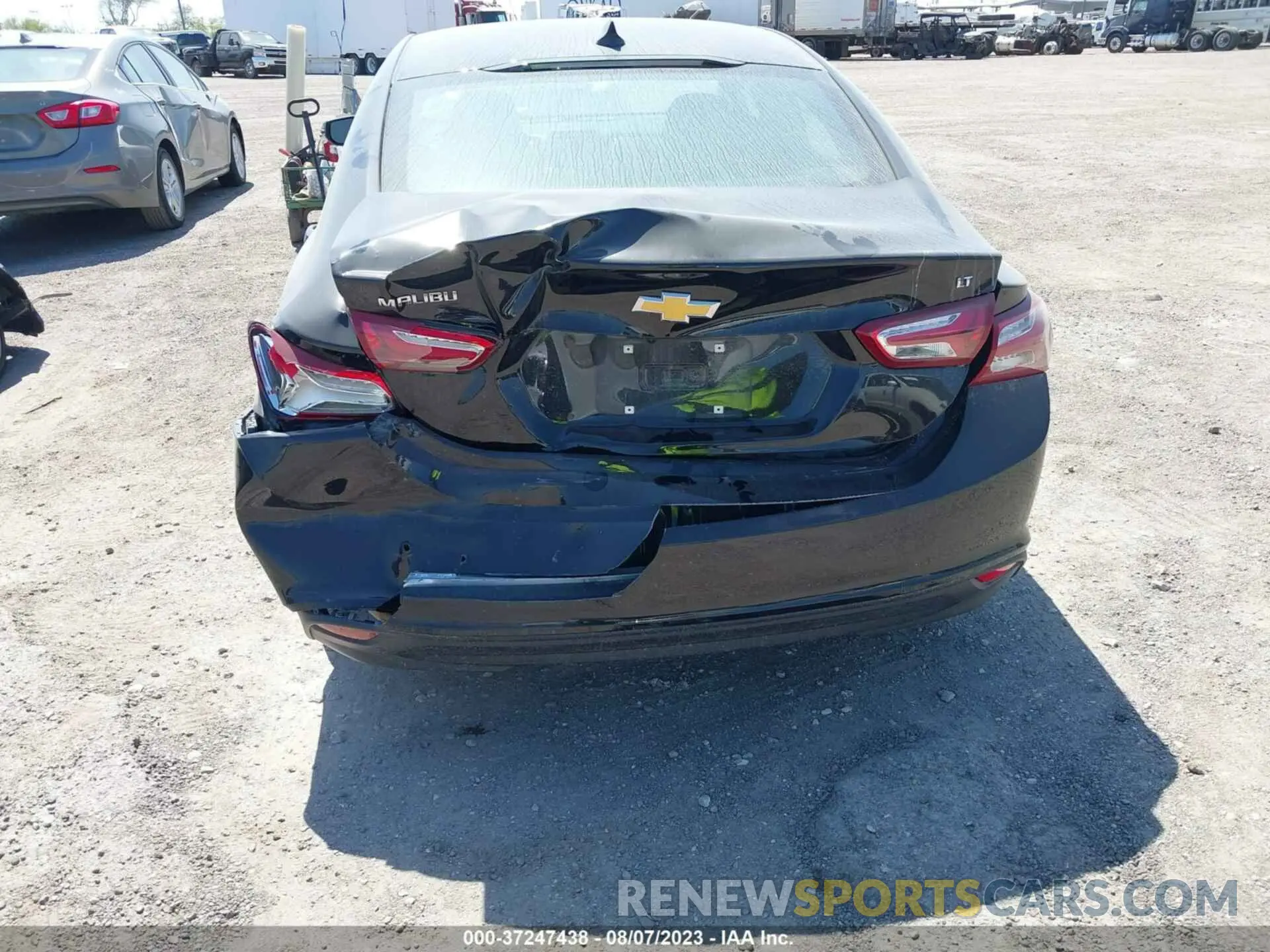 6 Photograph of a damaged car 1G1ZD5ST9NF114687 CHEVROLET MALIBU 2022