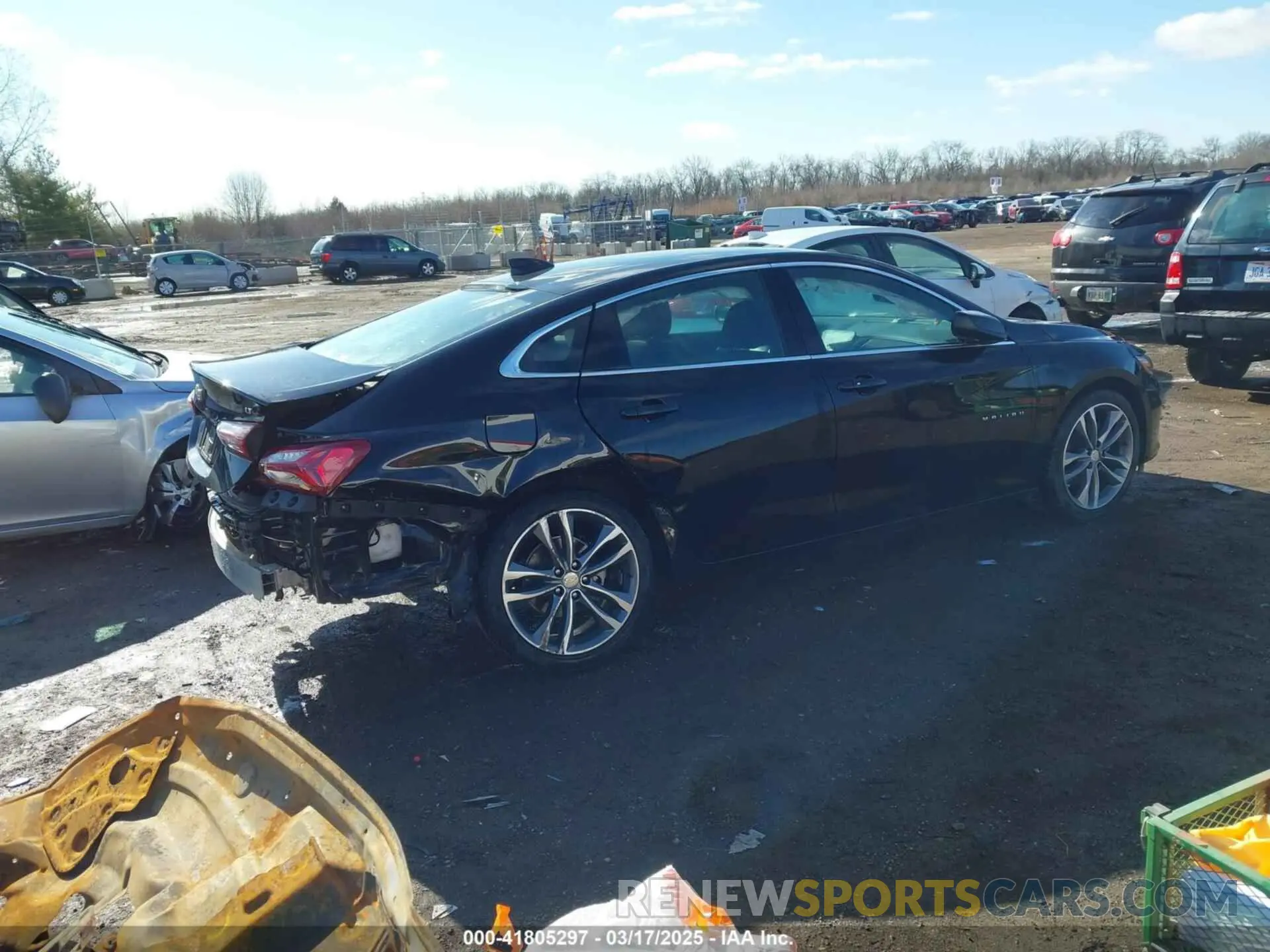 4 Photograph of a damaged car 1G1ZD5ST9NF129934 CHEVROLET MALIBU 2022