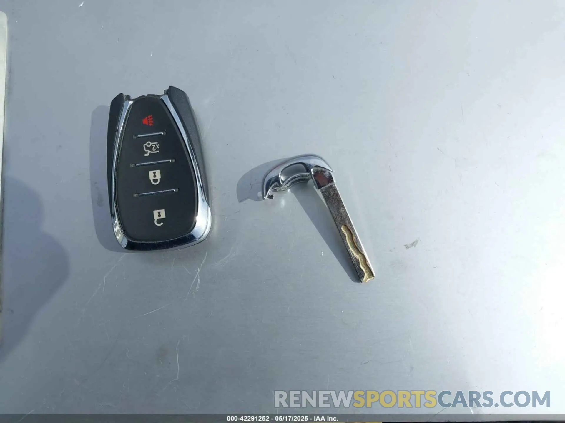 11 Photograph of a damaged car 1G1ZD5ST9NF134311 CHEVROLET MALIBU 2022