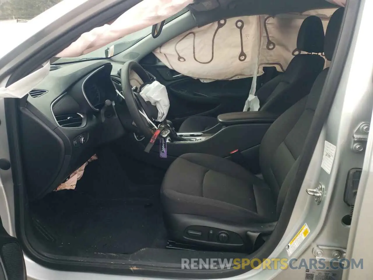 7 Photograph of a damaged car 1G1ZD5ST9NF139699 CHEVROLET MALIBU 2022
