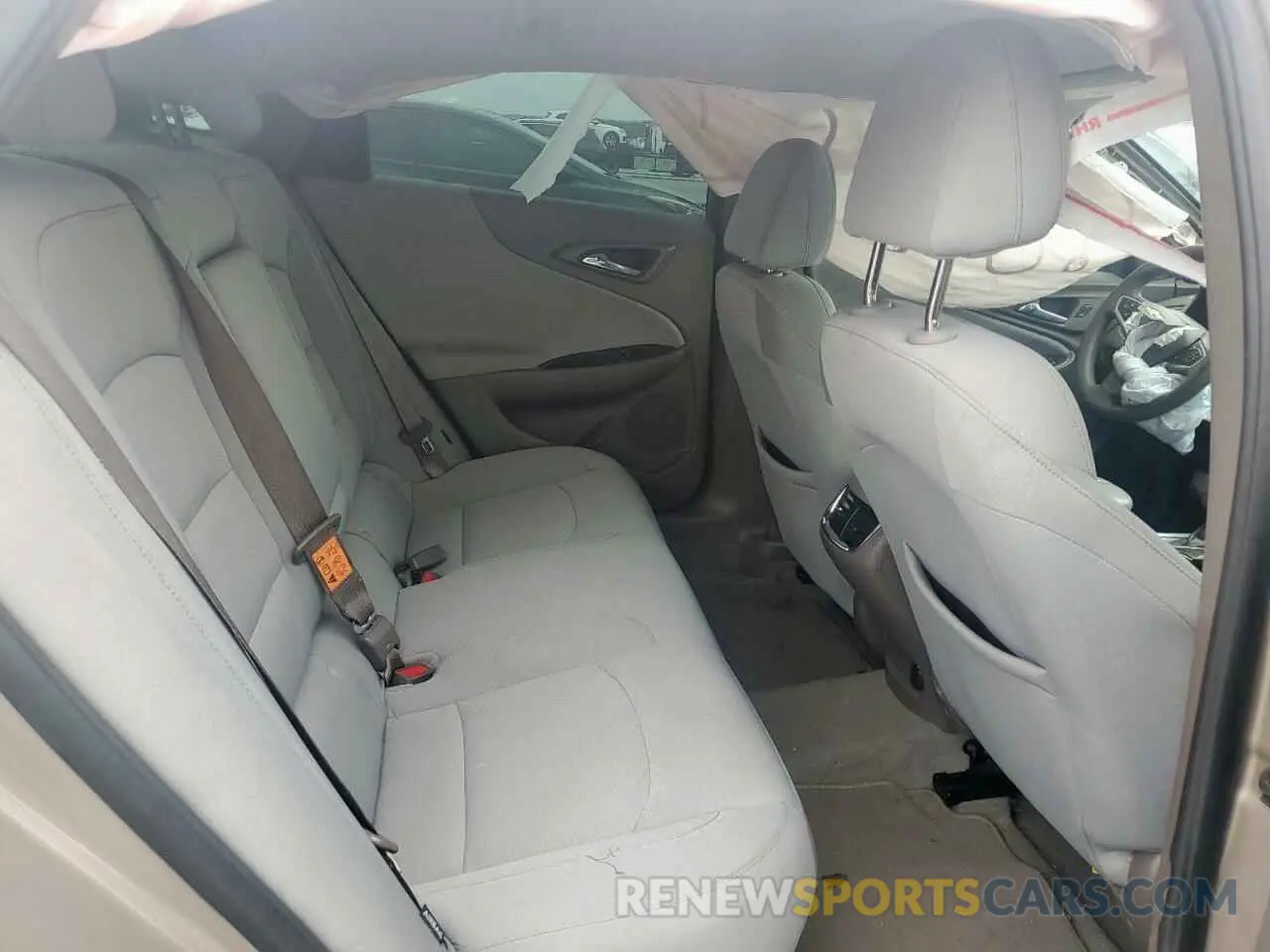 10 Photograph of a damaged car 1G1ZD5ST9NF140870 CHEVROLET MALIBU 2022