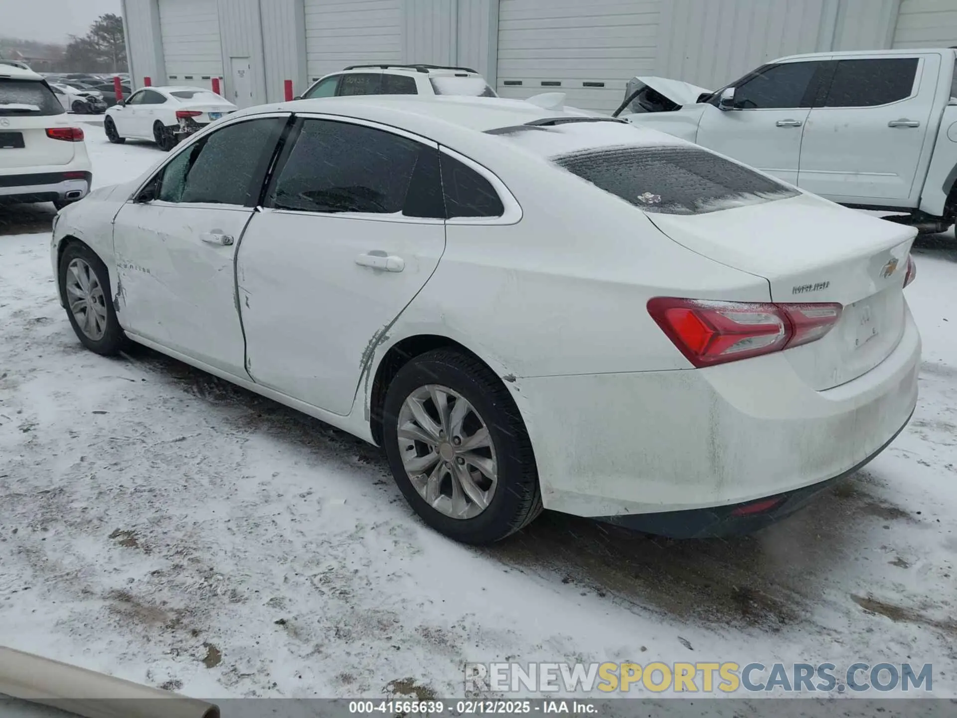 3 Photograph of a damaged car 1G1ZD5ST9NF151402 CHEVROLET MALIBU 2022