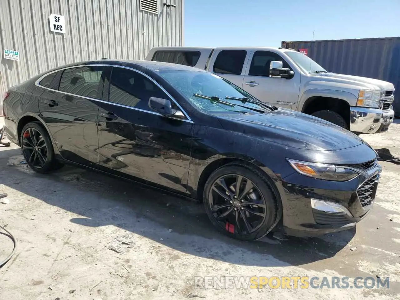 4 Photograph of a damaged car 1G1ZD5ST9NF154140 CHEVROLET MALIBU 2022