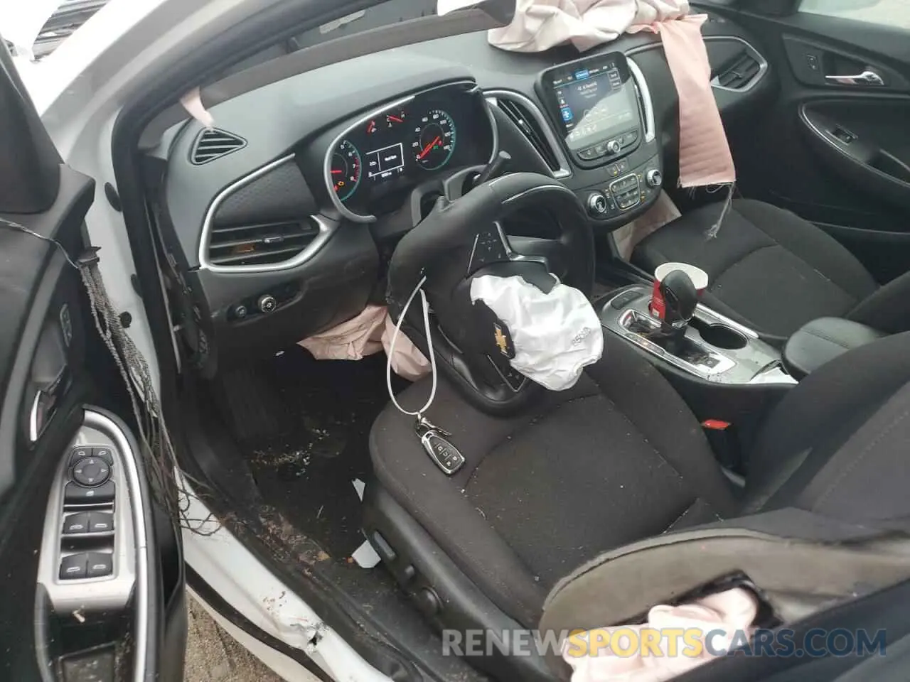 8 Photograph of a damaged car 1G1ZD5ST9NF171844 CHEVROLET MALIBU 2022