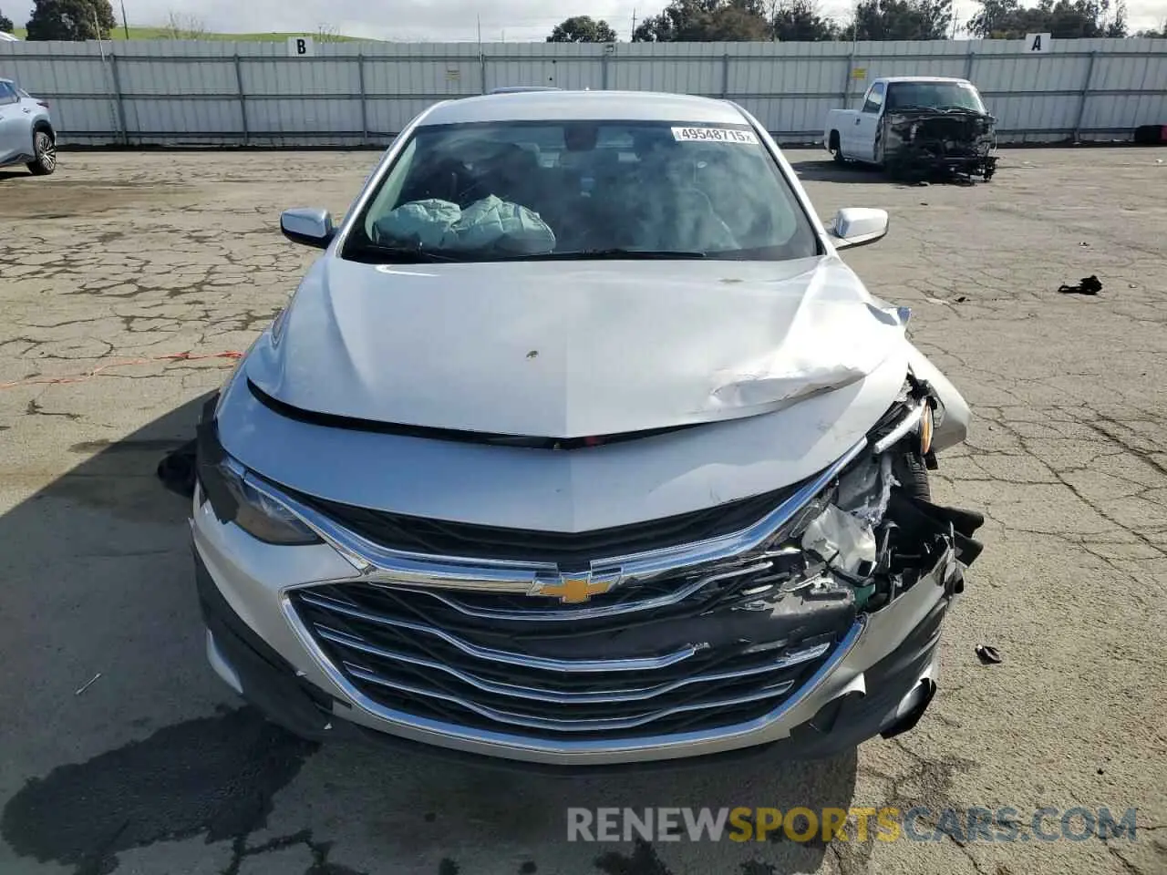 5 Photograph of a damaged car 1G1ZD5ST9NF174145 CHEVROLET MALIBU 2022