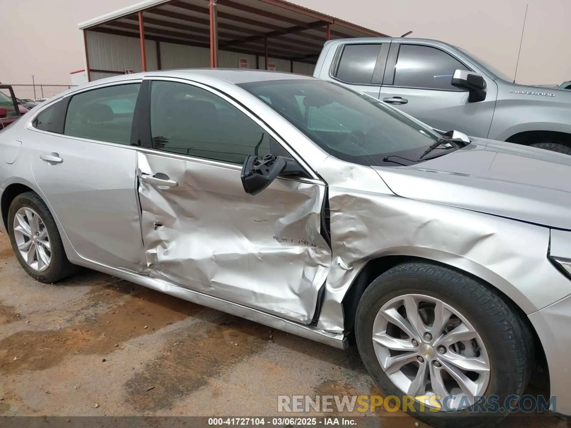 17 Photograph of a damaged car 1G1ZD5ST9NF175294 CHEVROLET MALIBU 2022