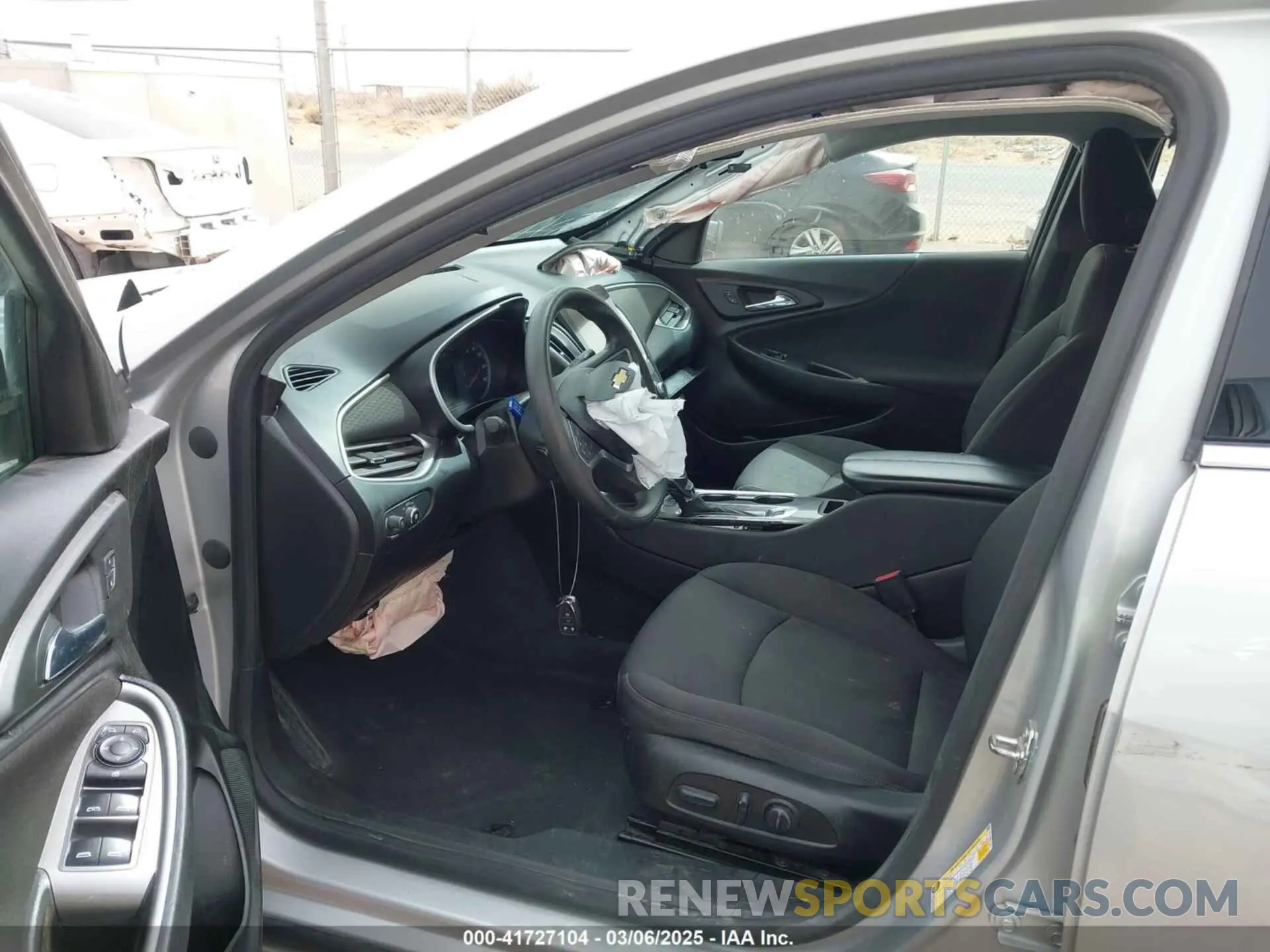 5 Photograph of a damaged car 1G1ZD5ST9NF175294 CHEVROLET MALIBU 2022