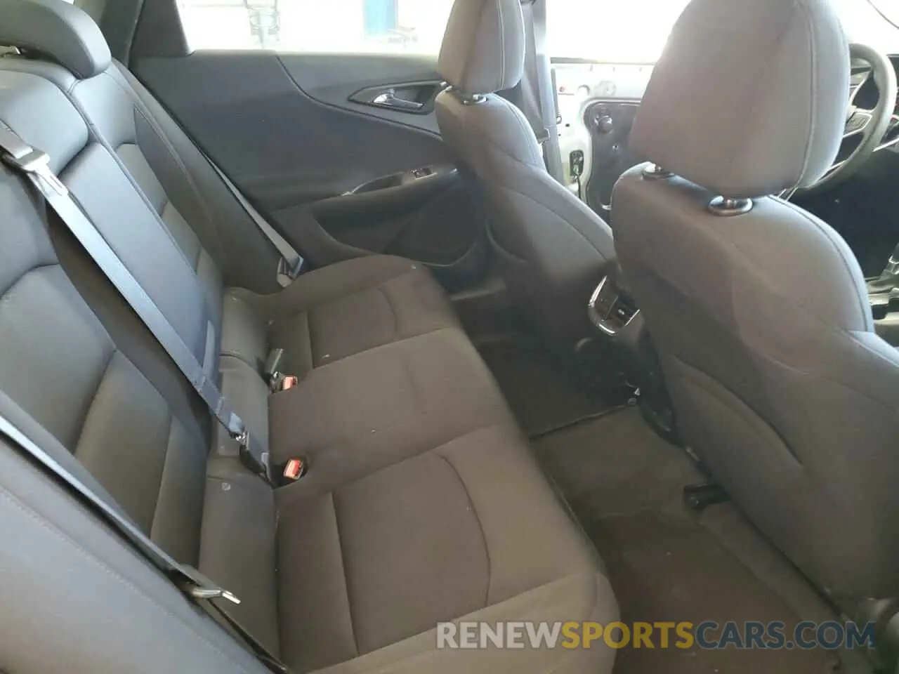 10 Photograph of a damaged car 1G1ZD5ST9NF177787 CHEVROLET MALIBU 2022