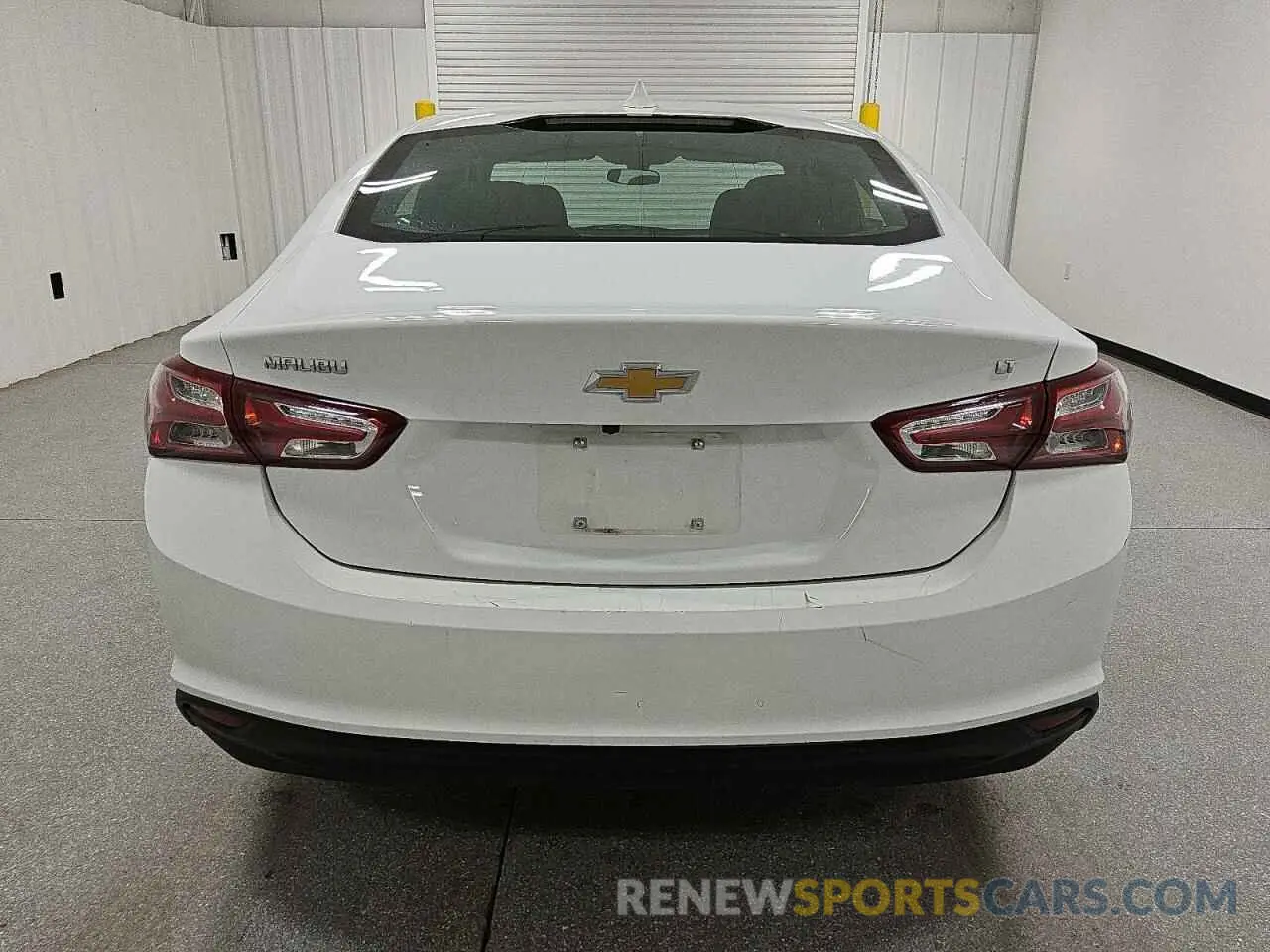 6 Photograph of a damaged car 1G1ZD5STXNF117386 CHEVROLET MALIBU 2022
