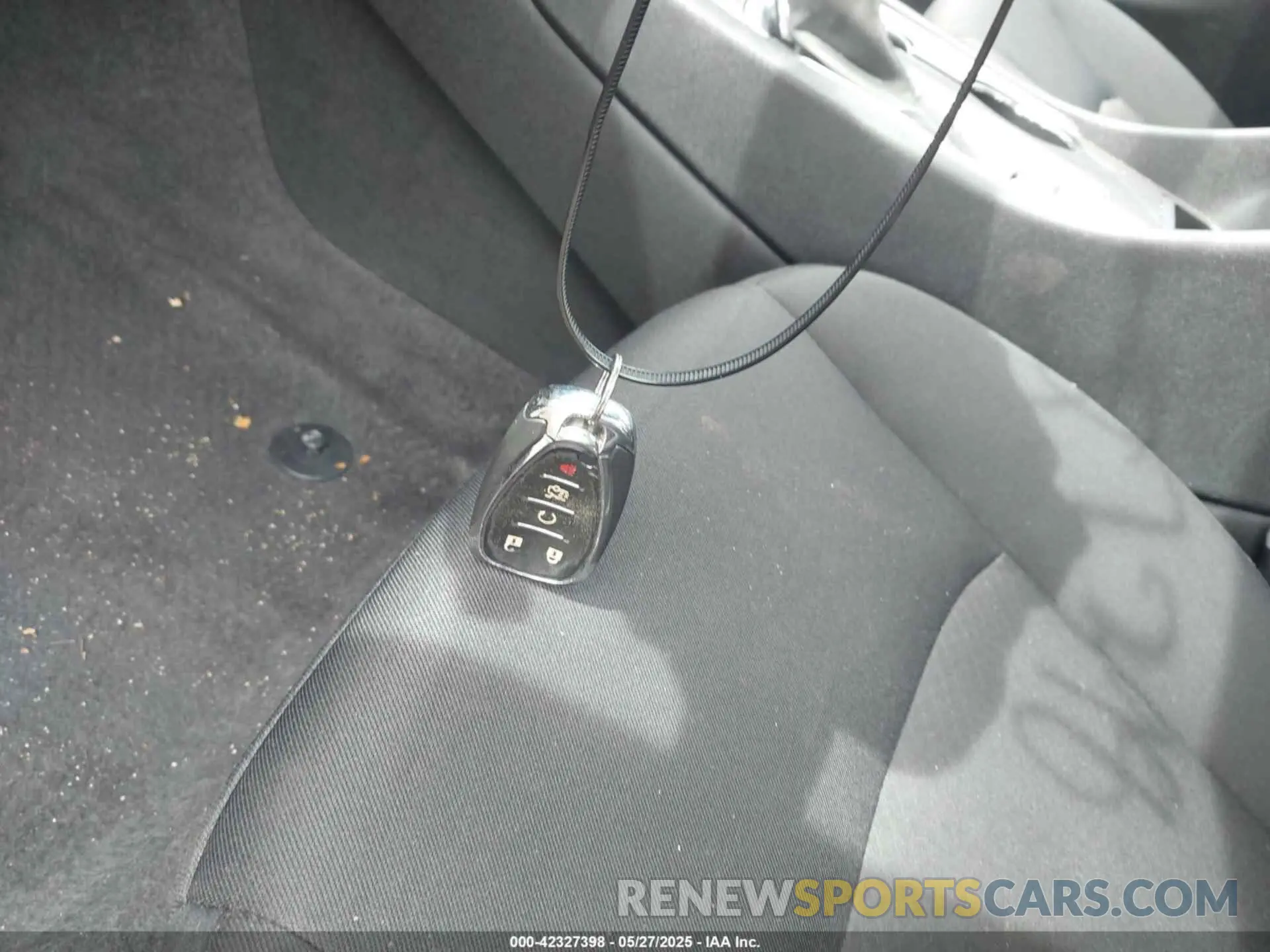 11 Photograph of a damaged car 1G1ZD5STXNF125682 CHEVROLET MALIBU 2022