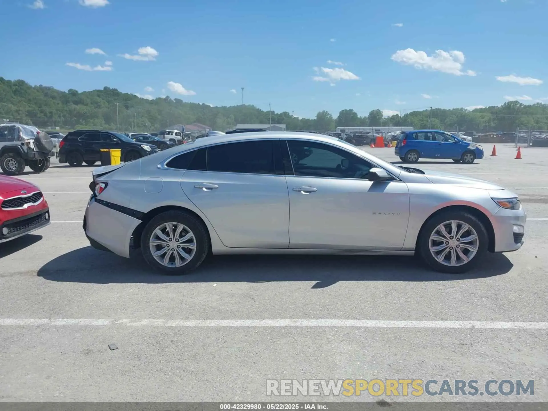 13 Photograph of a damaged car 1G1ZD5STXNF126444 CHEVROLET MALIBU 2022