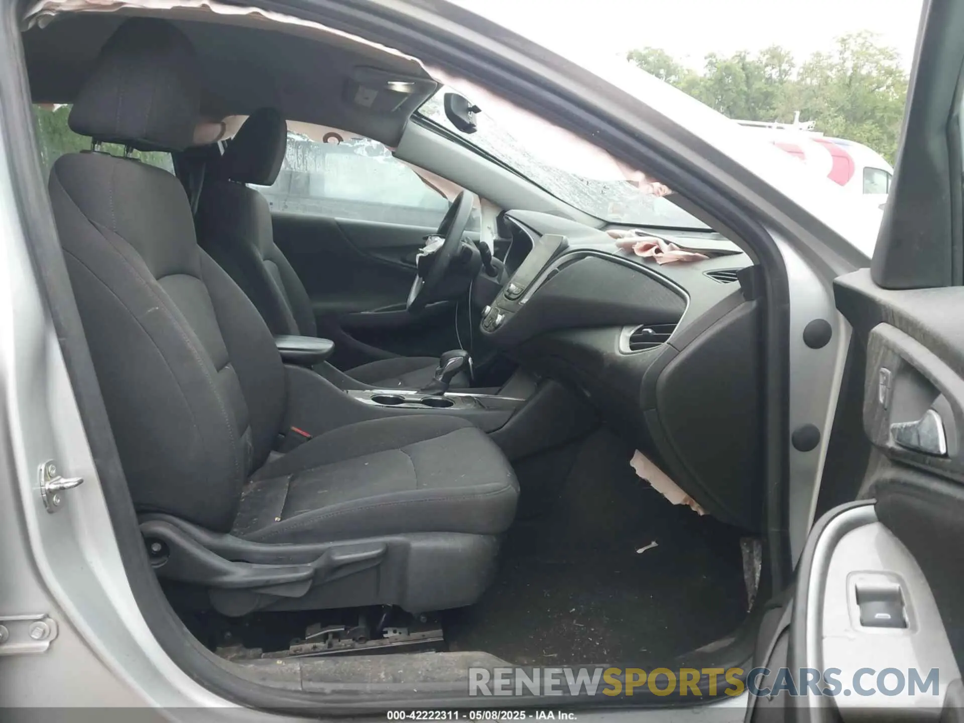 5 Photograph of a damaged car 1G1ZD5STXNF129666 CHEVROLET MALIBU 2022