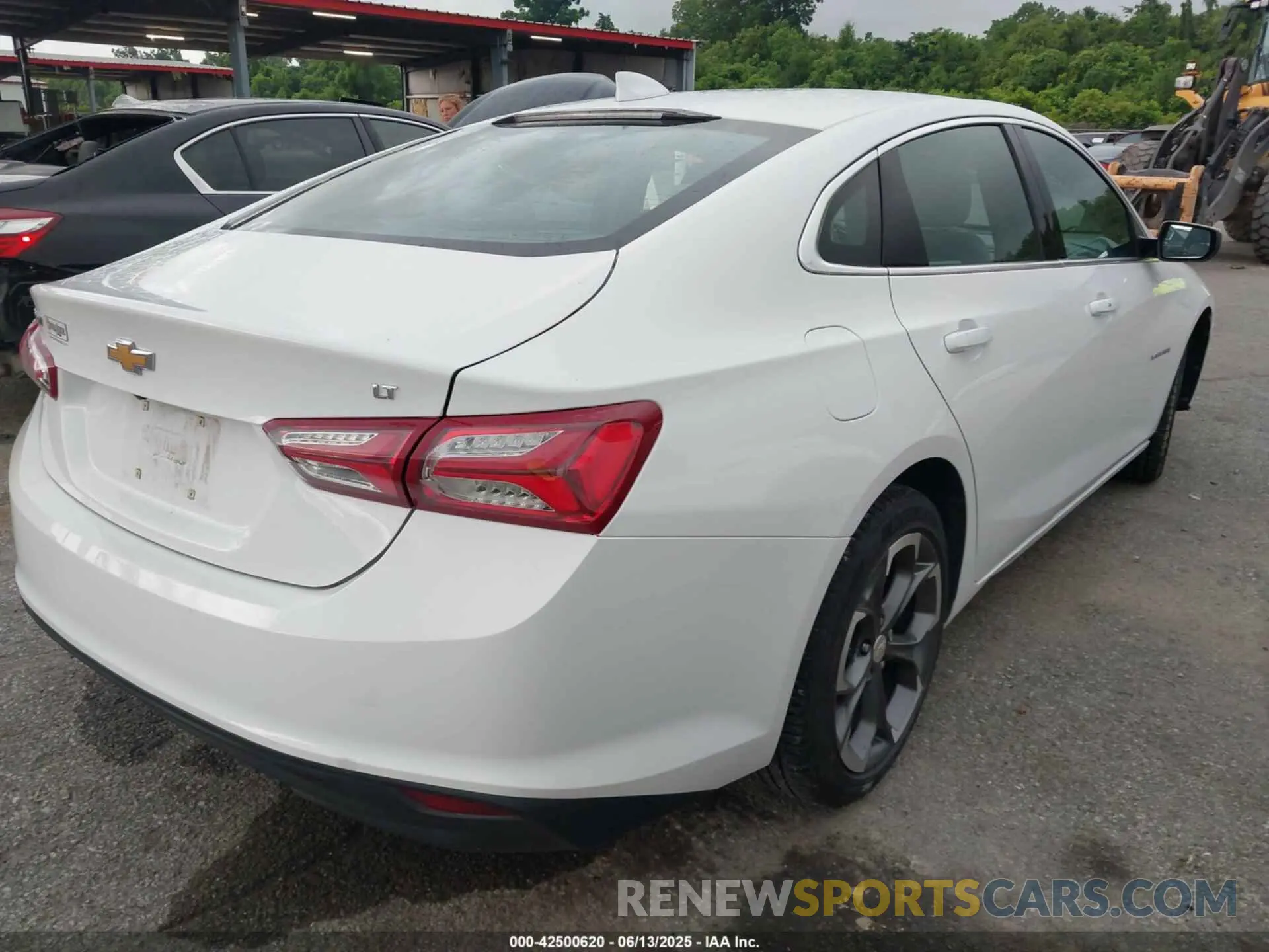 4 Photograph of a damaged car 1G1ZD5STXNF140327 CHEVROLET MALIBU 2022