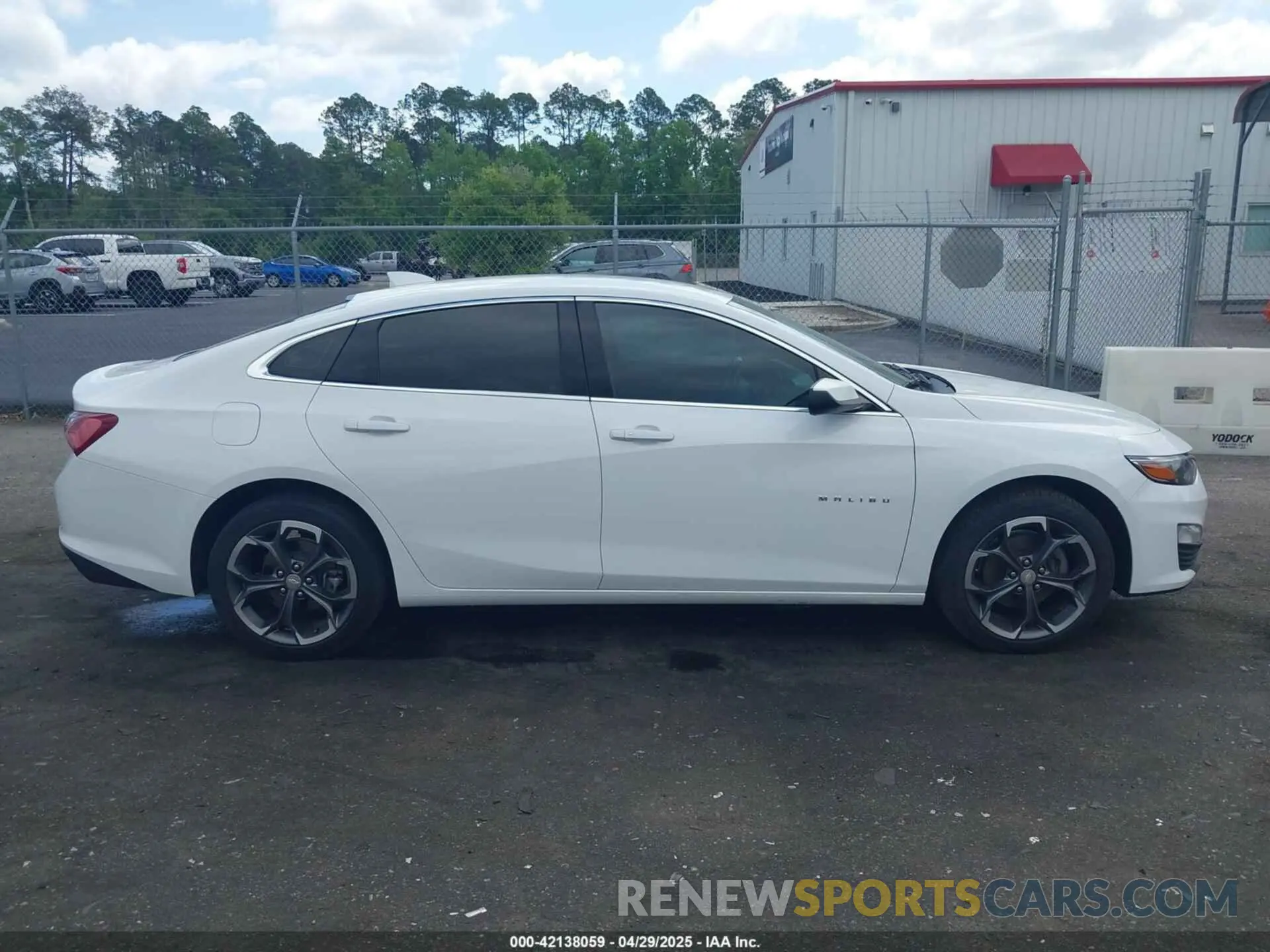 13 Photograph of a damaged car 1G1ZD5STXNF144457 CHEVROLET MALIBU 2022