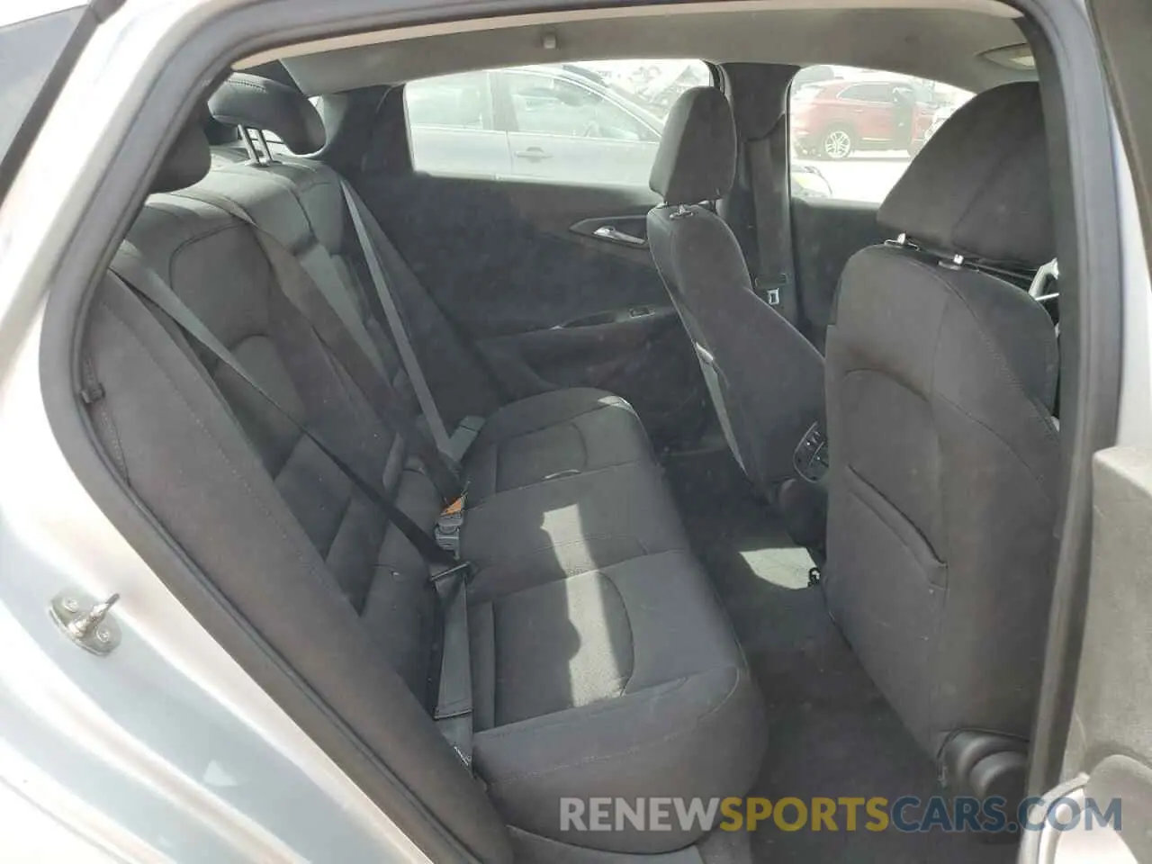 10 Photograph of a damaged car 1G1ZD5STXNF144944 CHEVROLET MALIBU 2022