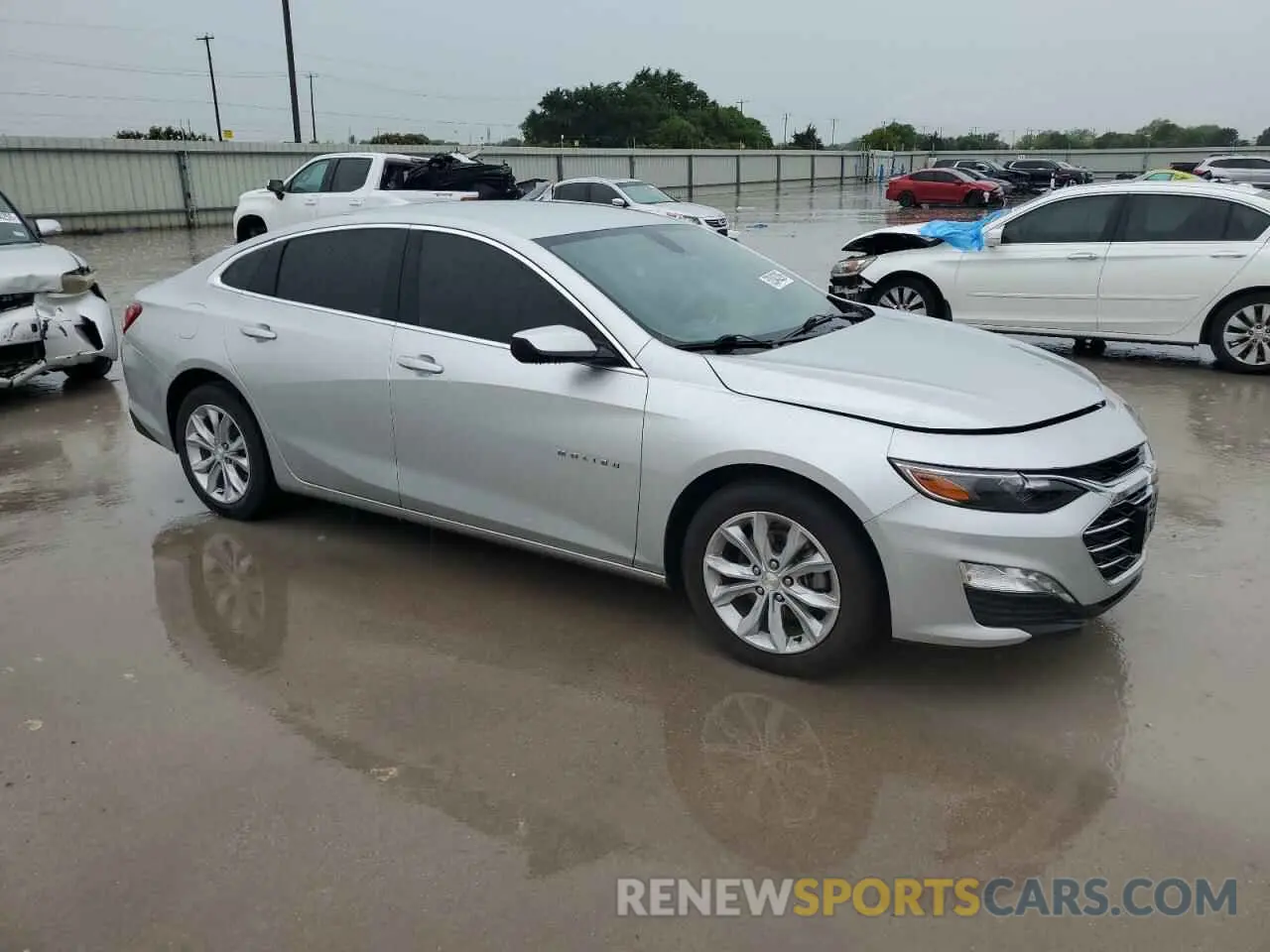 4 Photograph of a damaged car 1G1ZD5STXNF149383 CHEVROLET MALIBU 2022