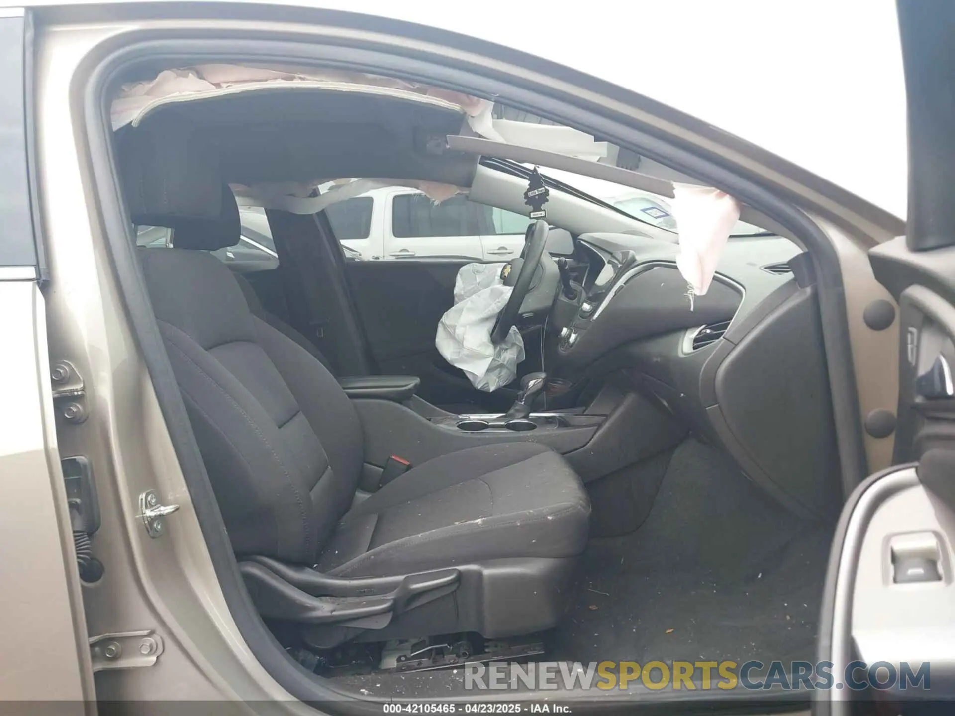 5 Photograph of a damaged car 1G1ZD5STXNF150923 CHEVROLET MALIBU 2022