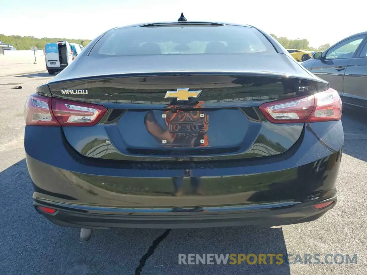 6 Photograph of a damaged car 1G1ZD5STXNF162103 CHEVROLET MALIBU 2022
