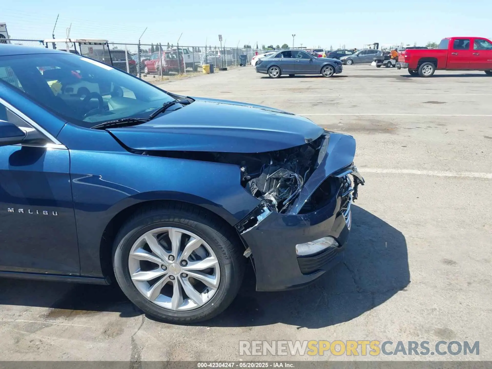 19 Photograph of a damaged car 1G1ZD5STXNF180178 CHEVROLET MALIBU 2022