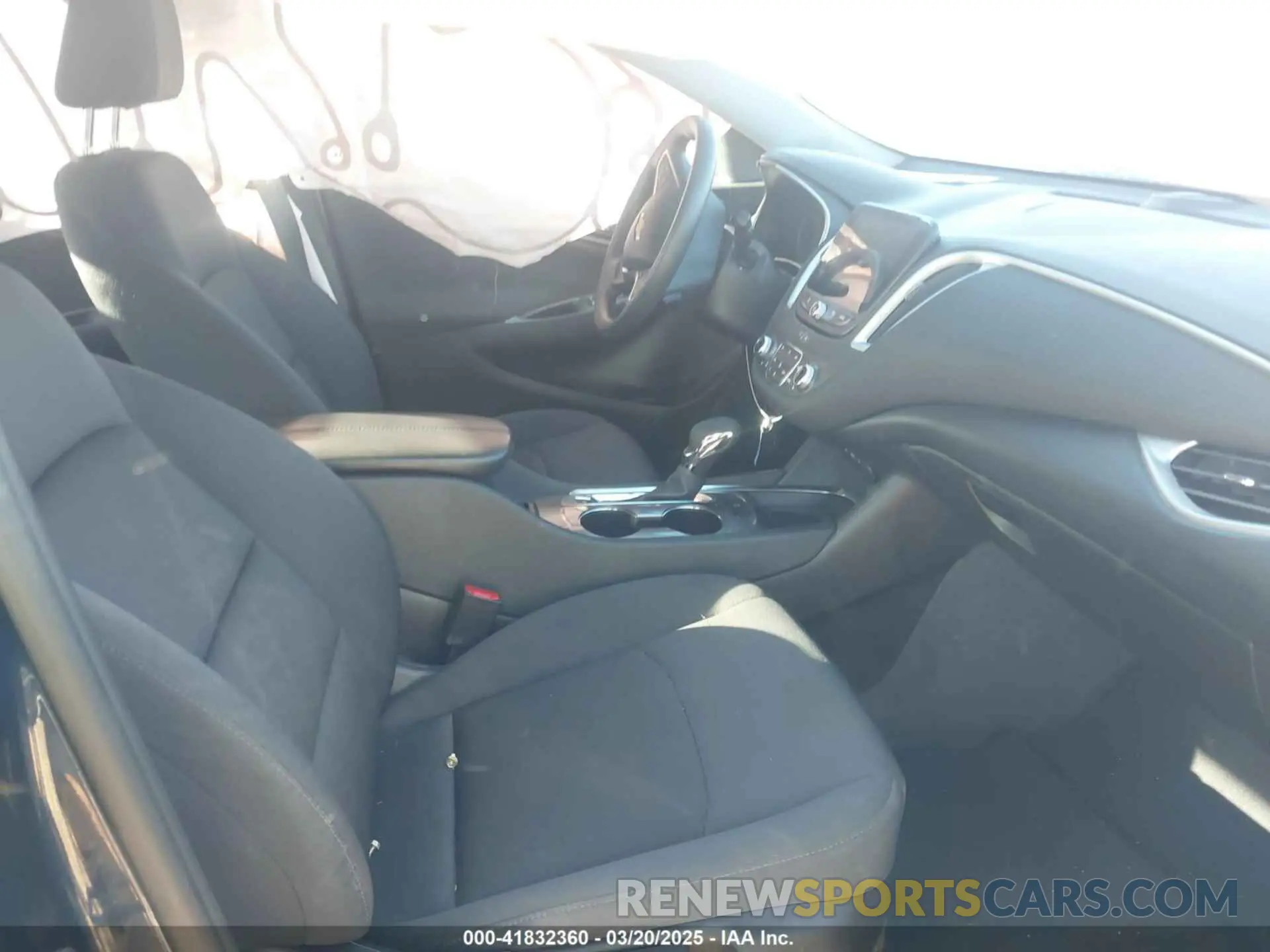 5 Photograph of a damaged car 1G1ZD5STXNF180827 CHEVROLET MALIBU 2022