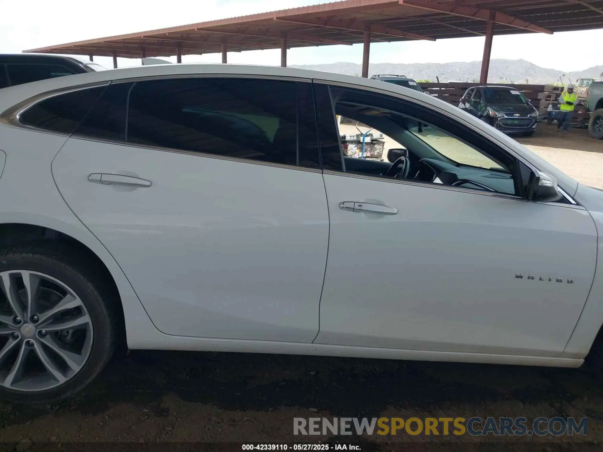13 Photograph of a damaged car 1G1ZE5SX3NF117097 CHEVROLET MALIBU 2022