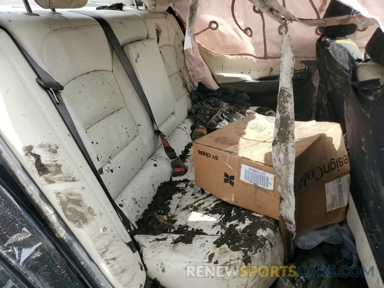 11 Photograph of a damaged car 1G1ZE5SX5NF150702 CHEVROLET MALIBU 2022