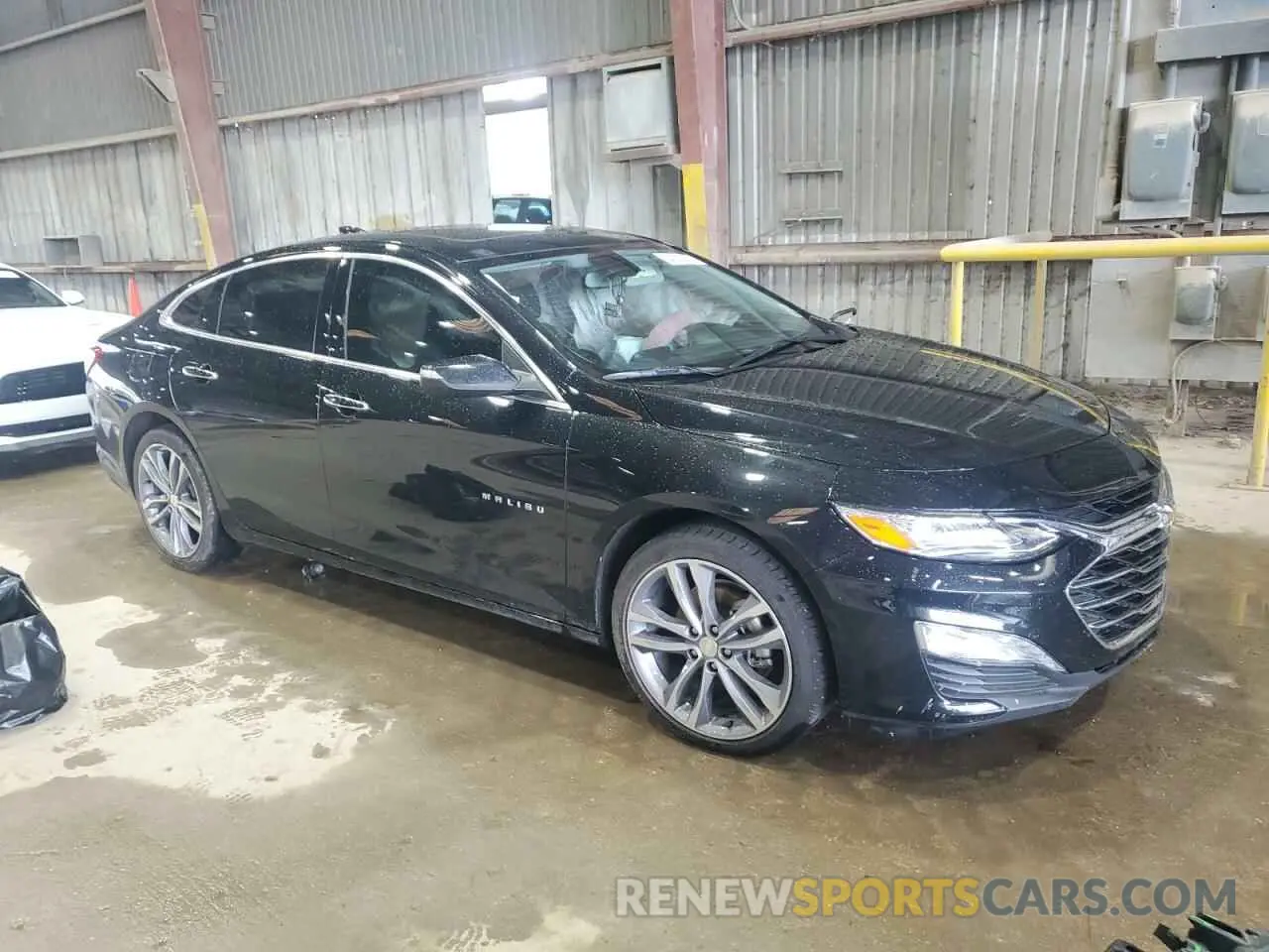 4 Photograph of a damaged car 1G1ZE5SX5NF213569 CHEVROLET MALIBU 2022