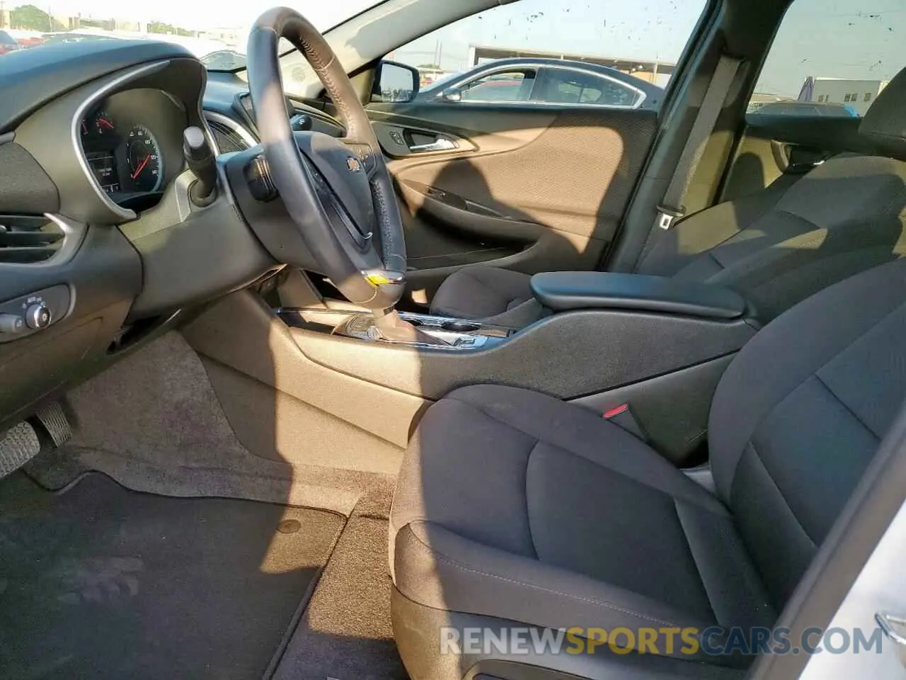 7 Photograph of a damaged car 1G1ZG5ST1NF105537 CHEVROLET MALIBU 2022