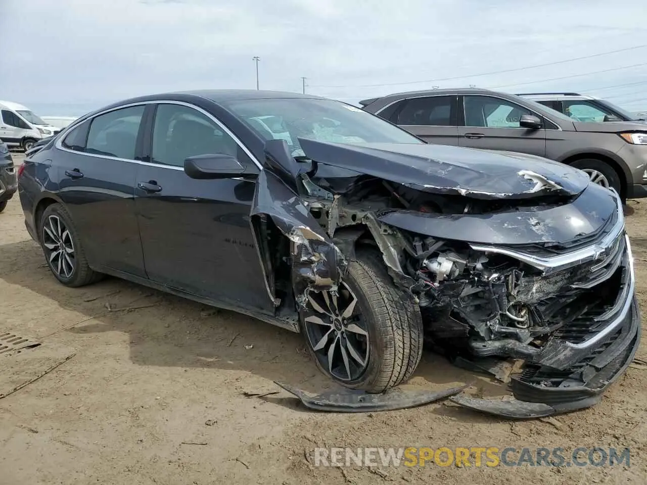 4 Photograph of a damaged car 1G1ZG5ST1NF198673 CHEVROLET MALIBU 2022