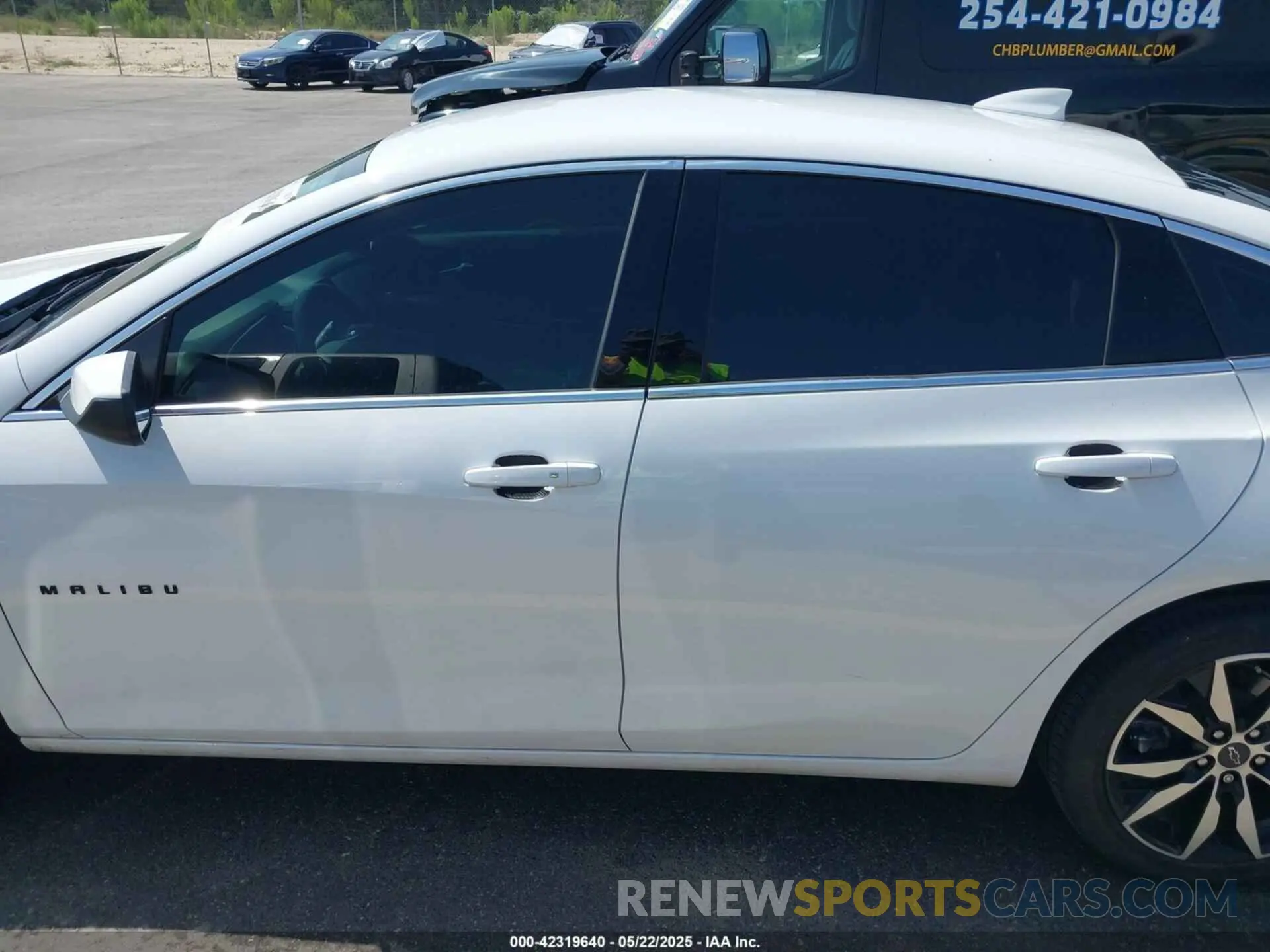 14 Photograph of a damaged car 1G1ZG5ST1NF209851 CHEVROLET MALIBU 2022