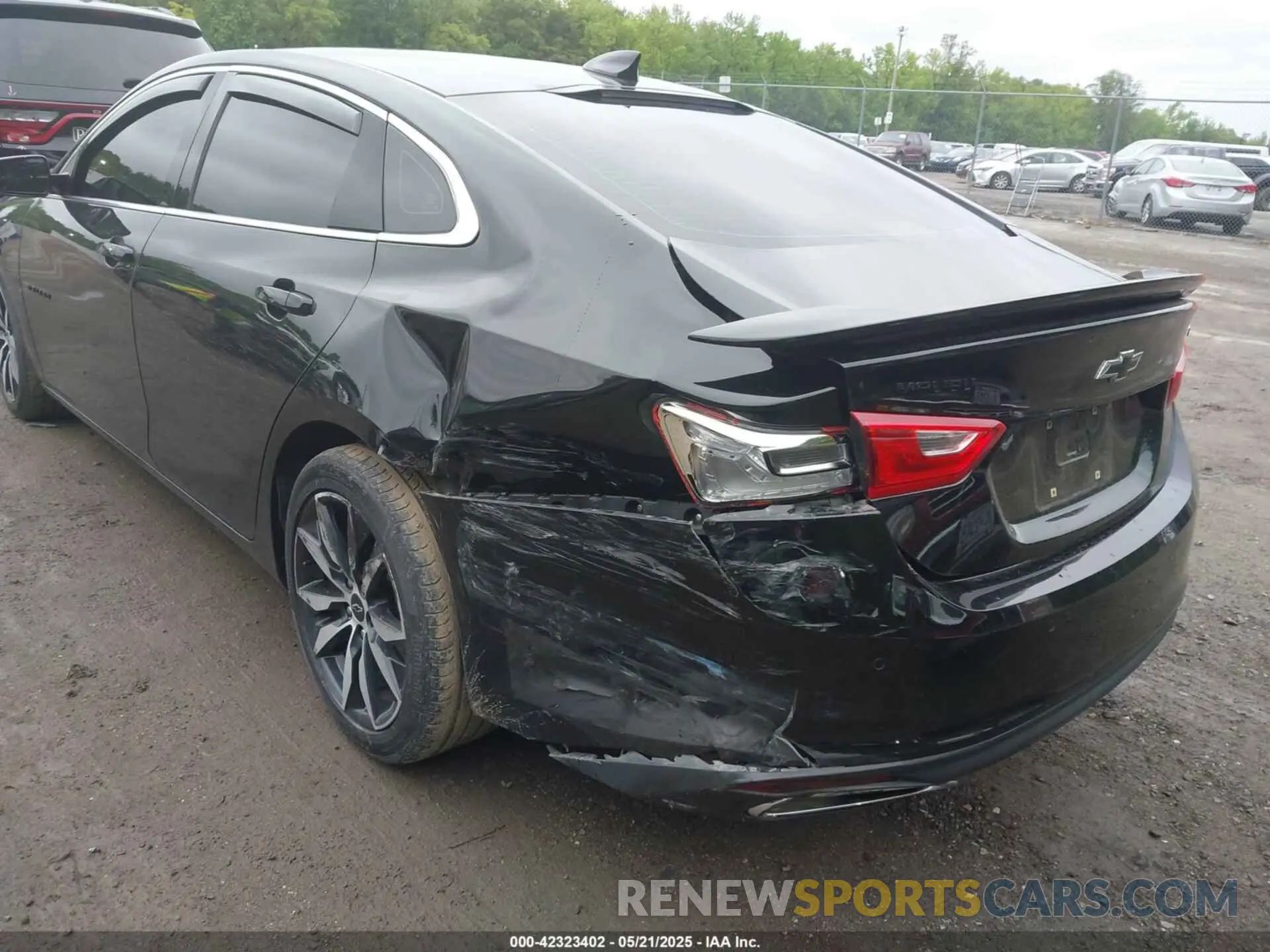 6 Photograph of a damaged car 1G1ZG5ST2NF214928 CHEVROLET MALIBU 2022