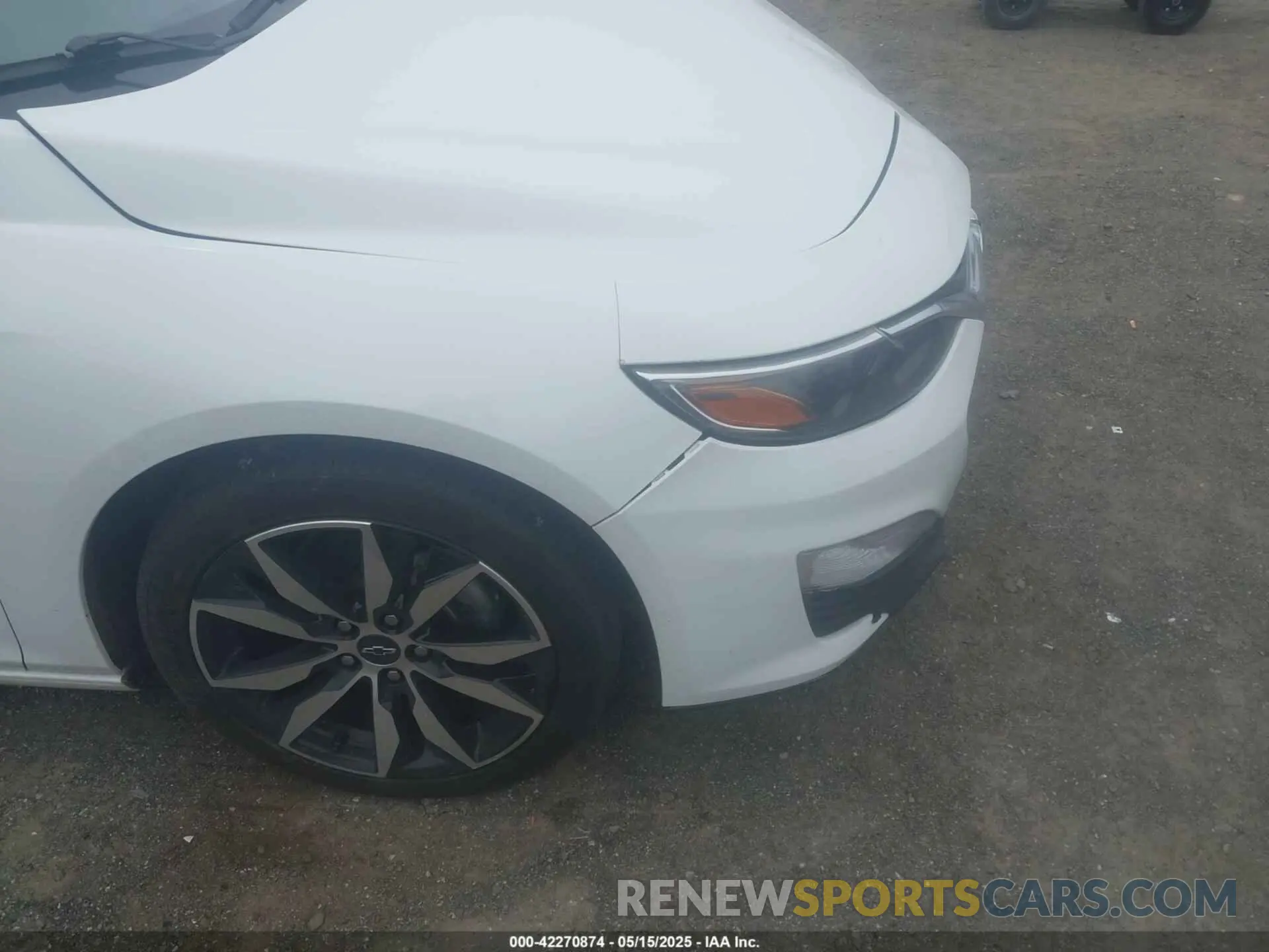 17 Photograph of a damaged car 1G1ZG5ST4NF104012 CHEVROLET MALIBU 2022