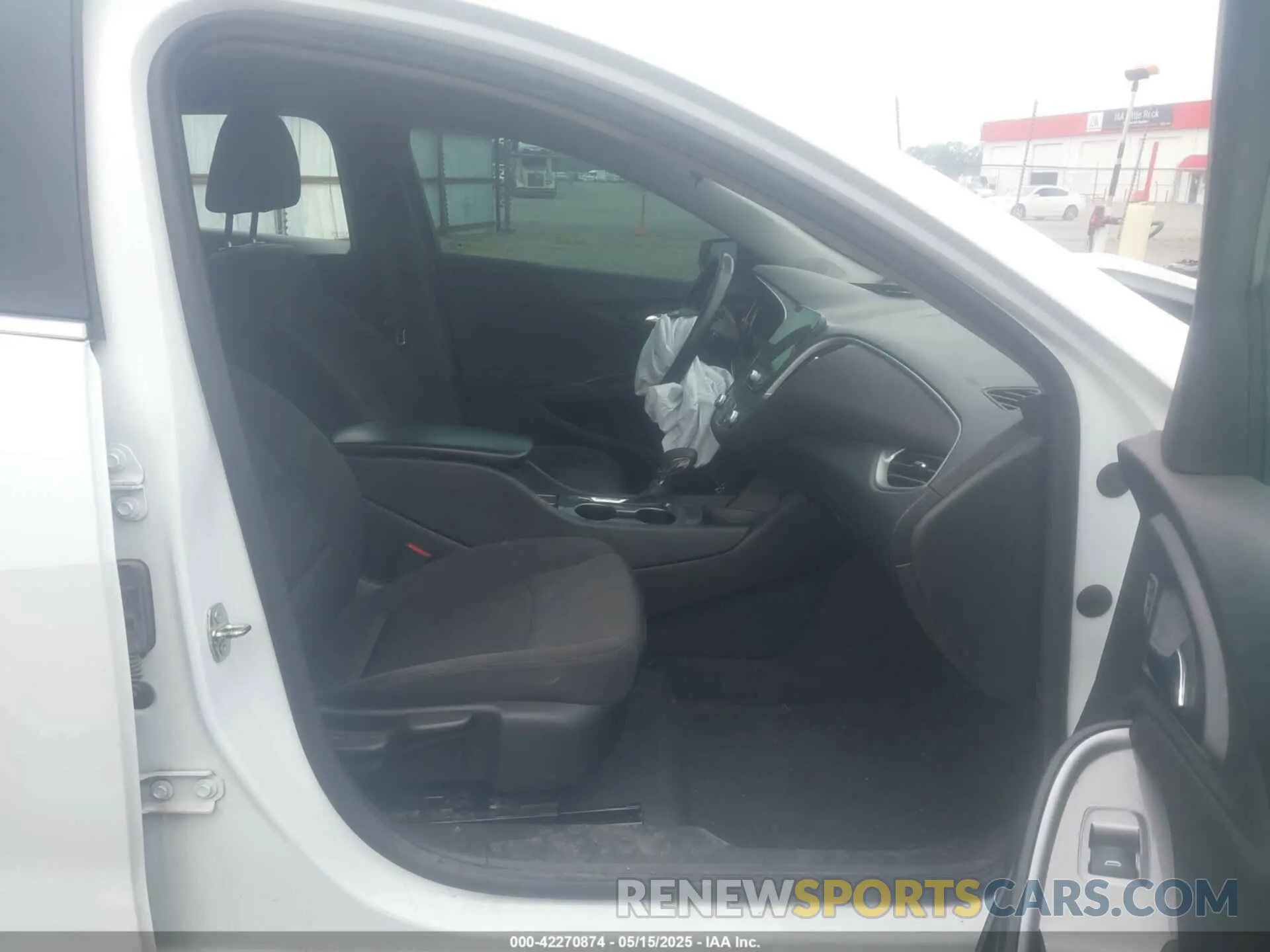 5 Photograph of a damaged car 1G1ZG5ST4NF104012 CHEVROLET MALIBU 2022