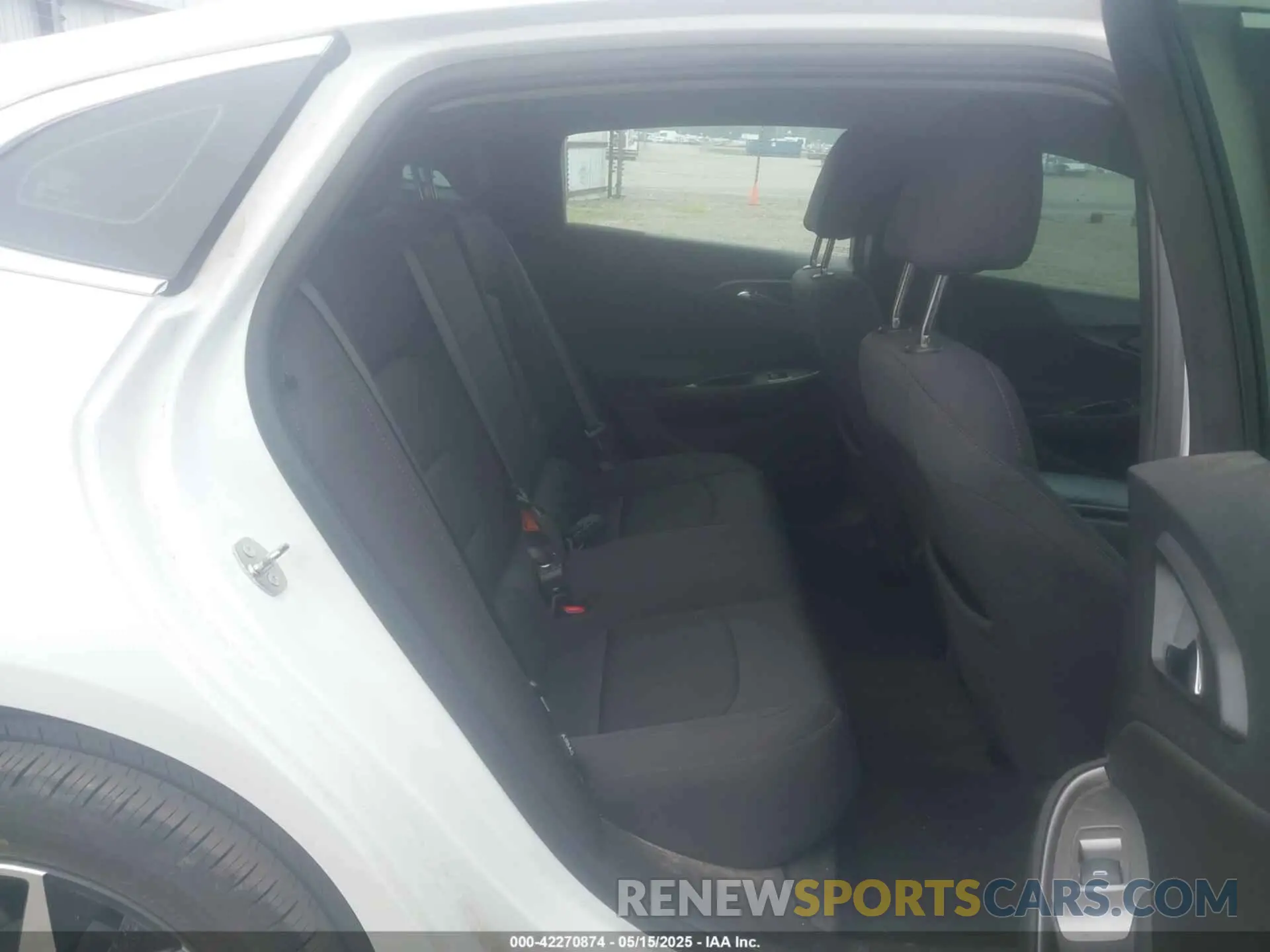 8 Photograph of a damaged car 1G1ZG5ST4NF104012 CHEVROLET MALIBU 2022