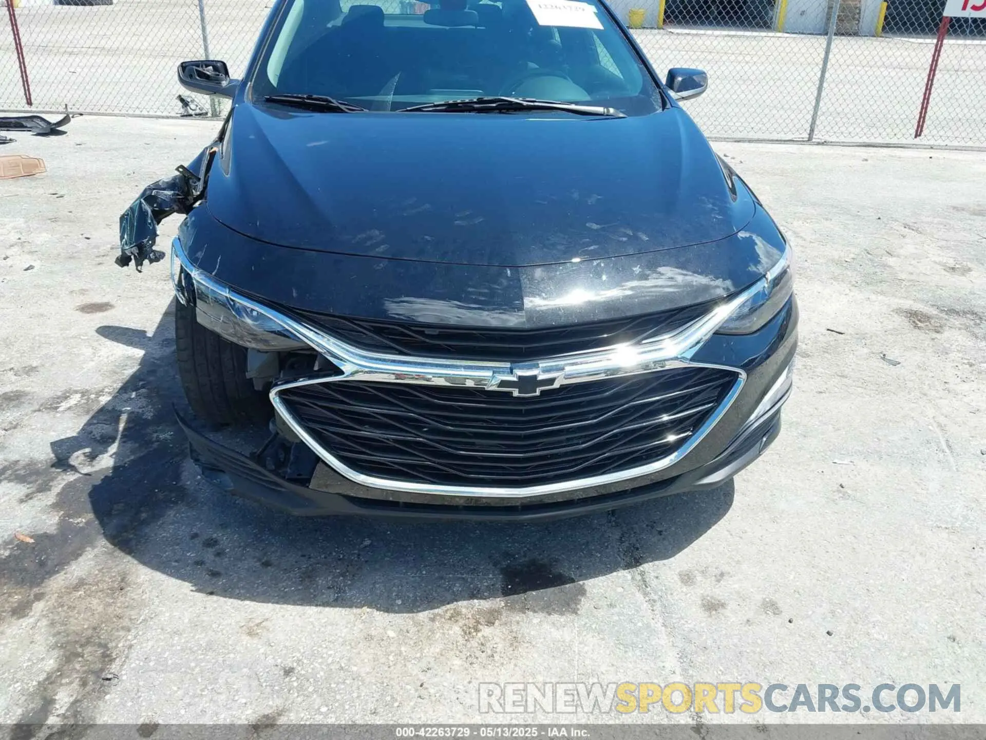 6 Photograph of a damaged car 1G1ZG5ST4NF207849 CHEVROLET MALIBU 2022