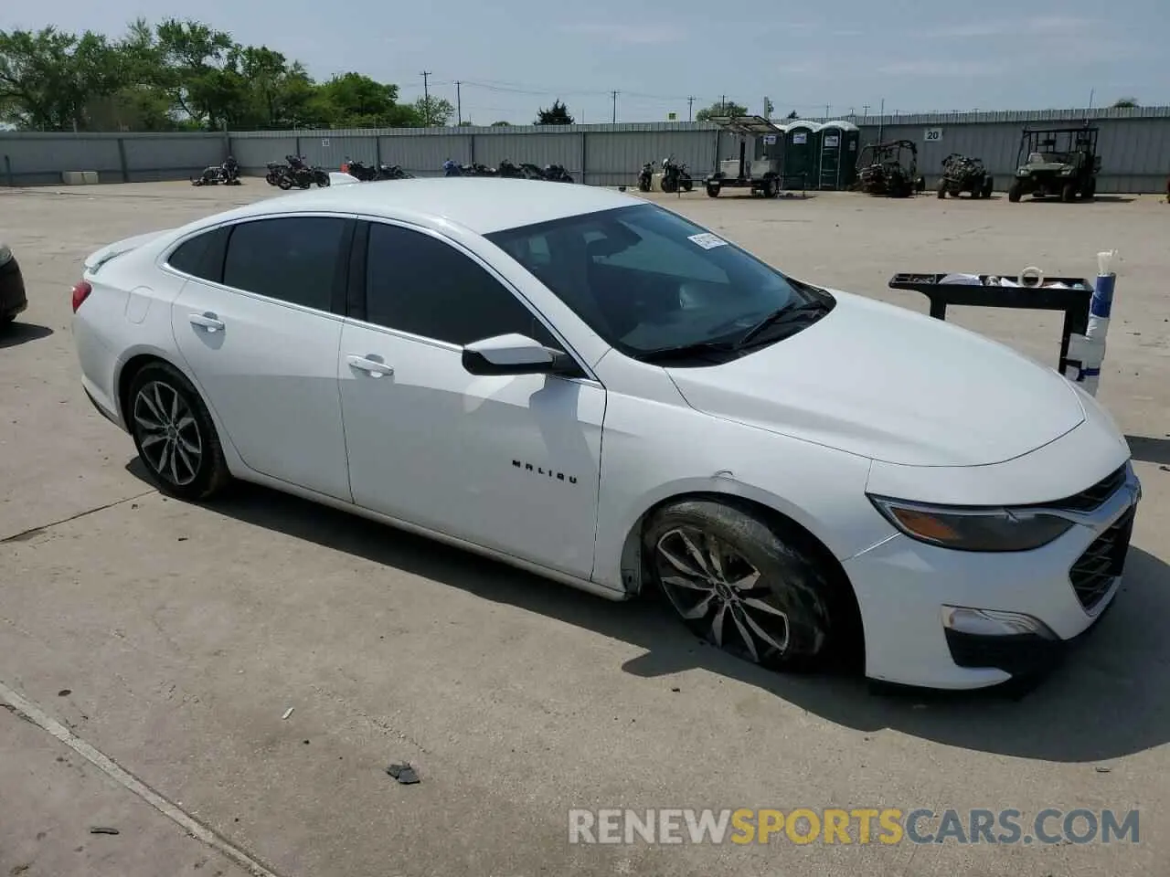 4 Photograph of a damaged car 1G1ZG5ST6NF117988 CHEVROLET MALIBU 2022