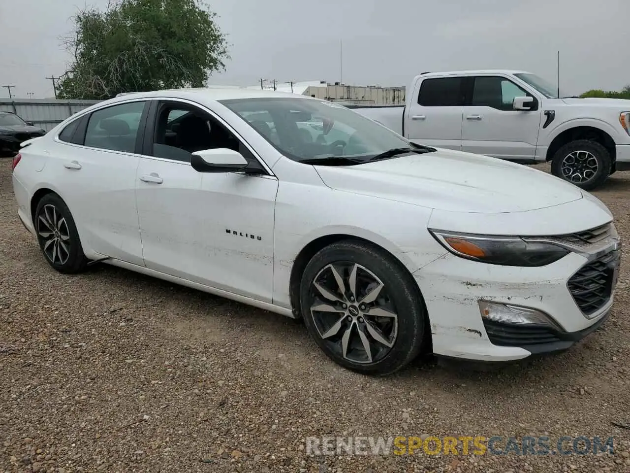 4 Photograph of a damaged car 1G1ZG5ST6NF208226 CHEVROLET MALIBU 2022