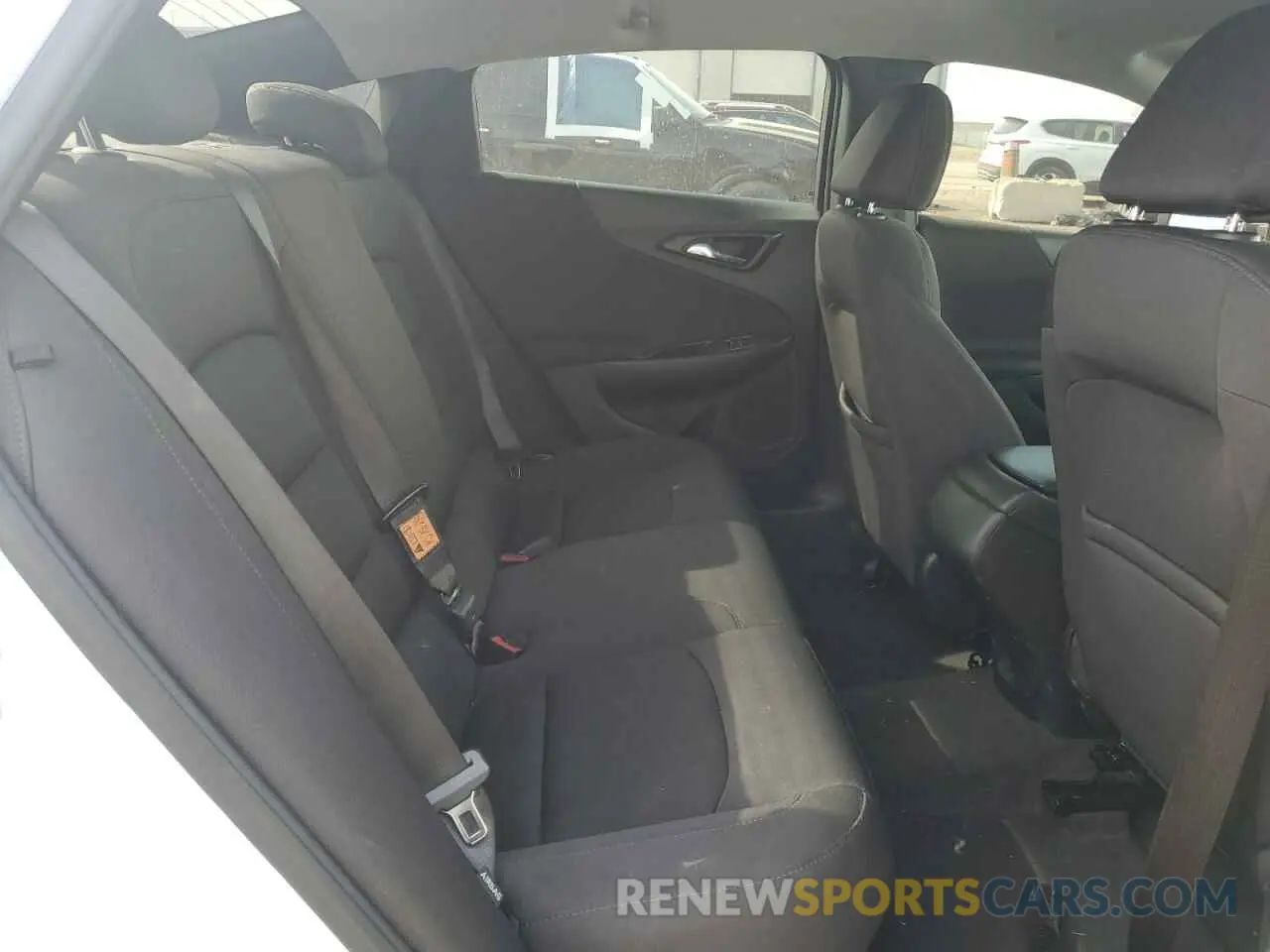 10 Photograph of a damaged car 1G1ZG5ST7NF204914 CHEVROLET MALIBU 2022